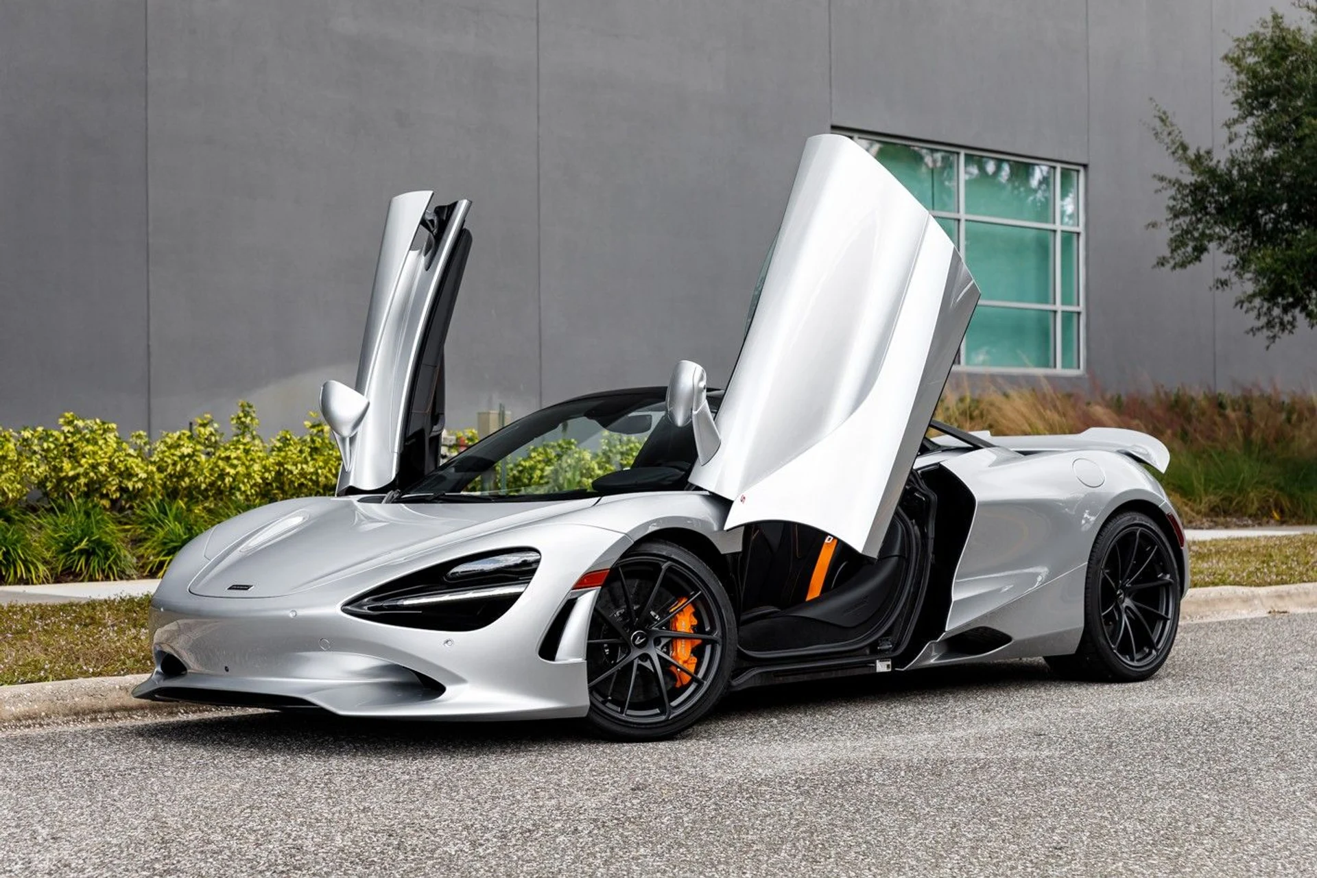 mph022_4162422787_633_p23_l_2ff3bbfd02