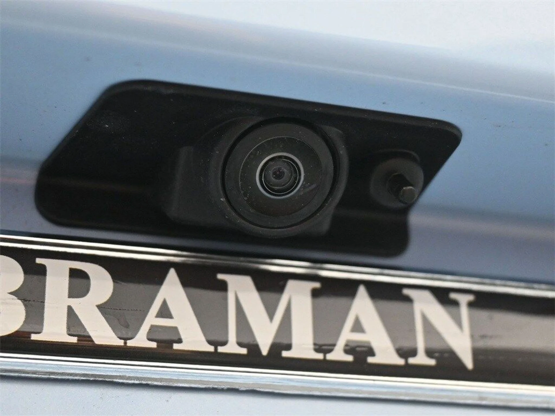 mph022_4163336673_01961c5d366fb794dd73cf53f5898034x_5eb94144e0