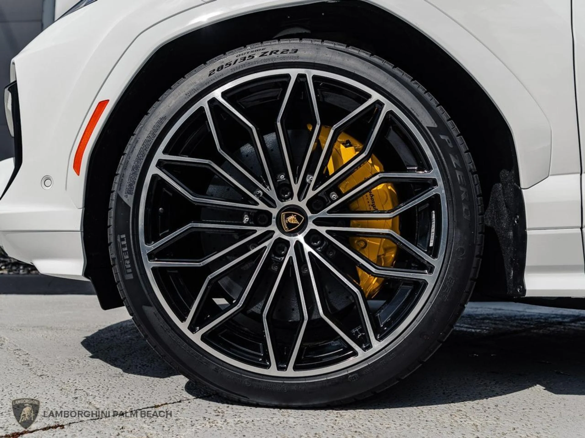 mph022_4164685309_e6d559254956f81e8617dc1d47f74174_48647658bd