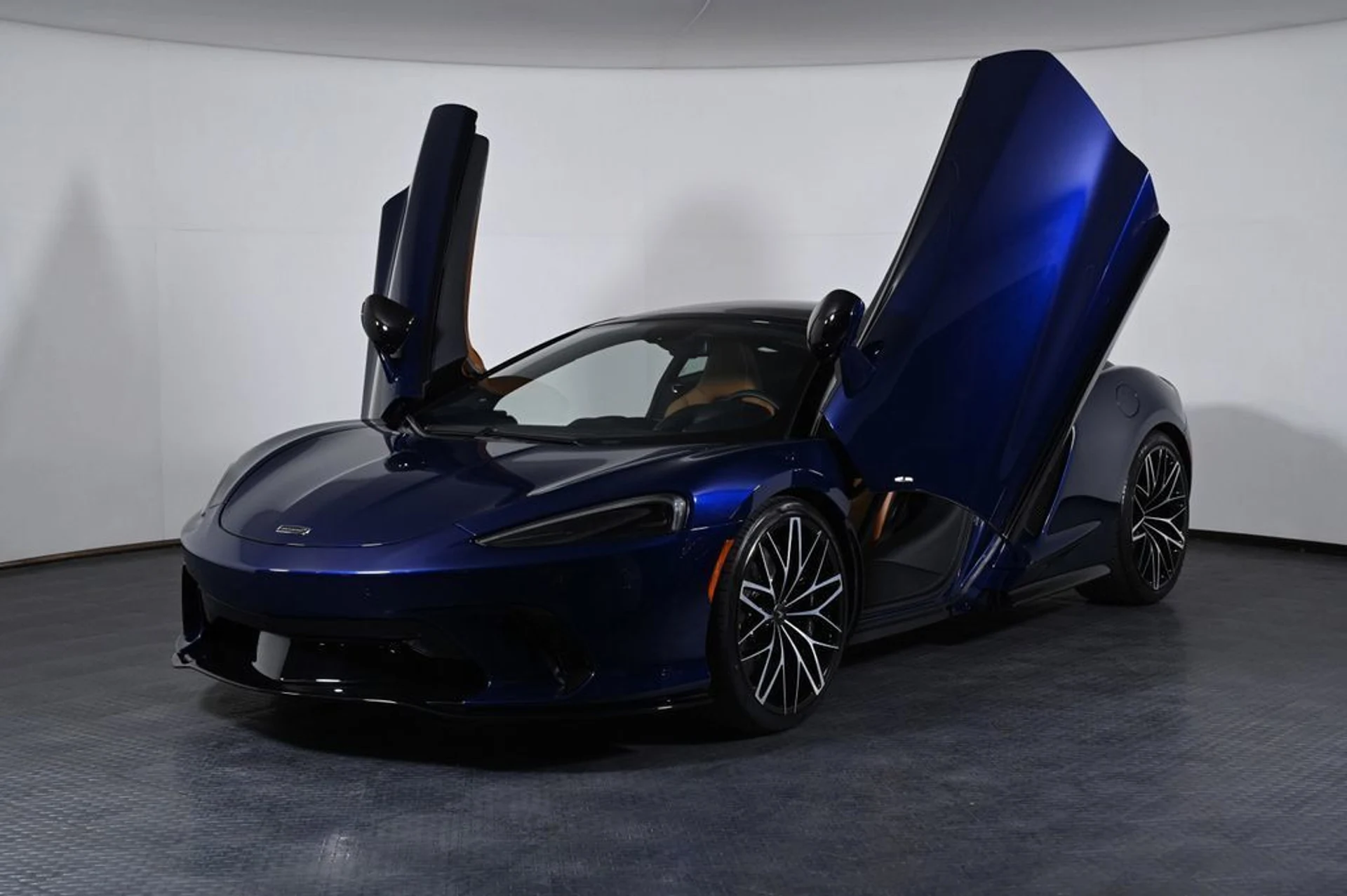 mph022_4166780620_new_2026_mclaren_gts_techluxcoupe_11350_23016374_23_1024_7d716fb289