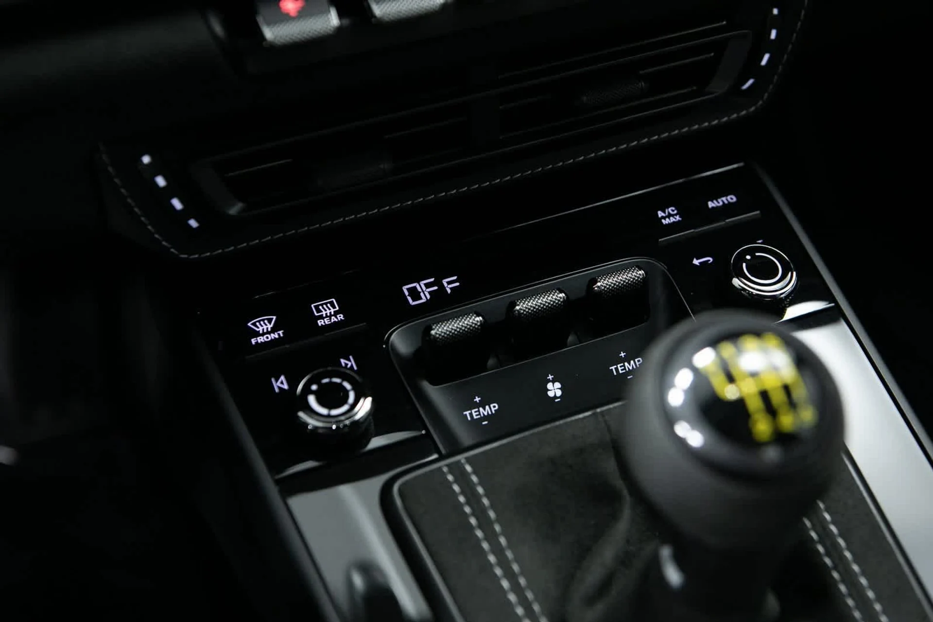 mph022_4166924599_3a127fc55cf82046821ae877a565fe11x_7e39d21b78