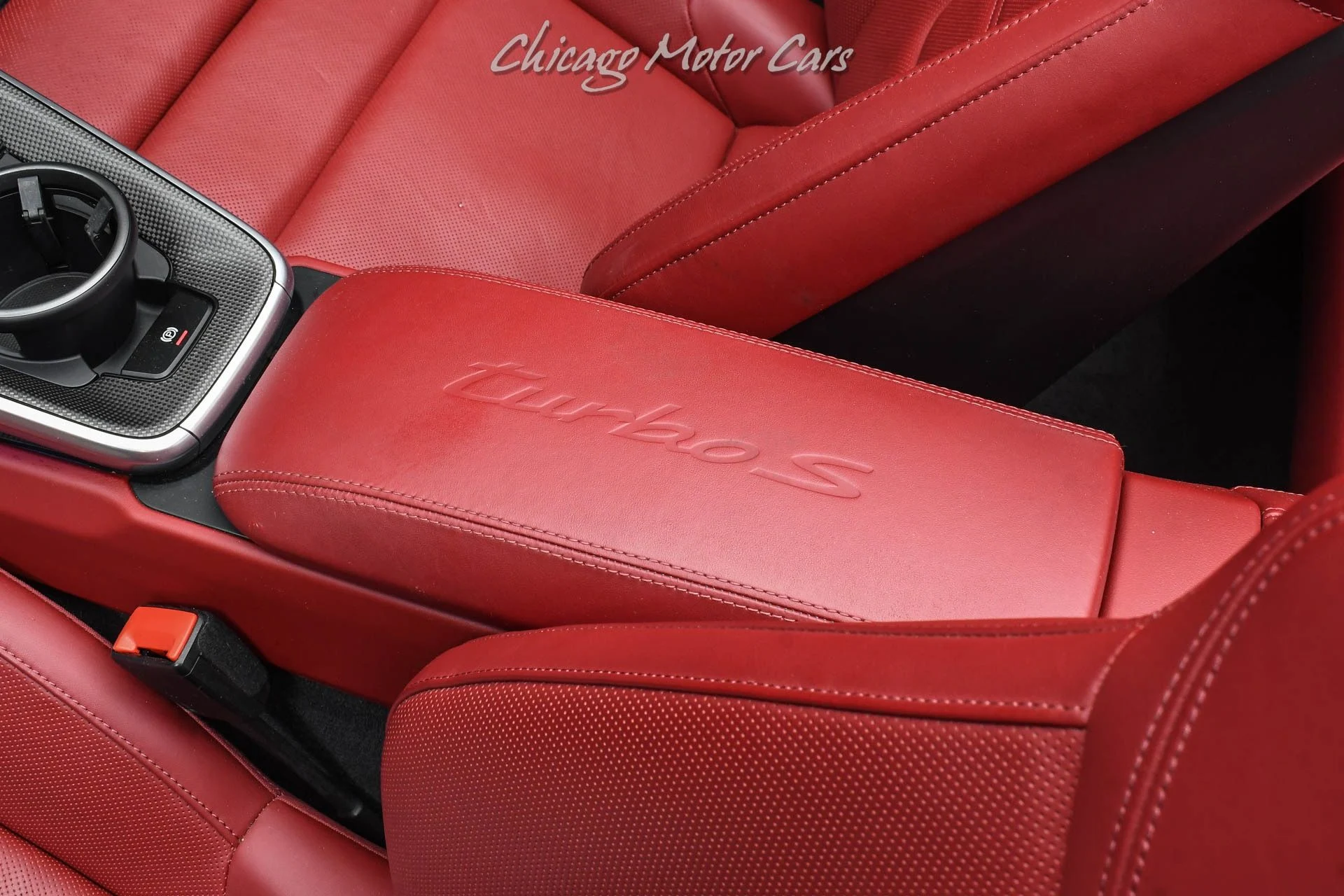 mph022_416919402_13045_p23_l_3307027e3b