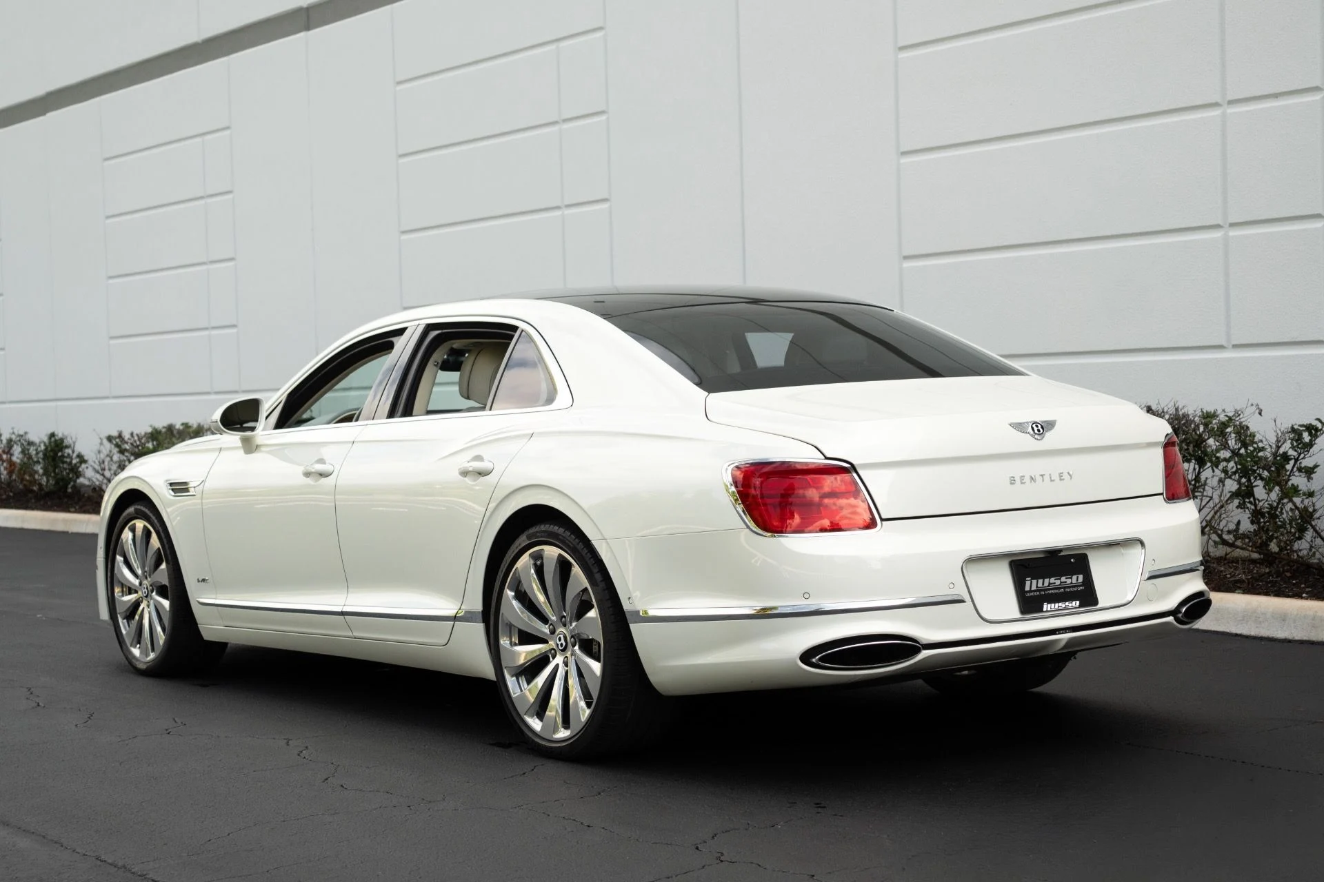 mph022_4169745112_Used_2021_Bentley_Flying_Spur_W12_1764866483_ac5190129c