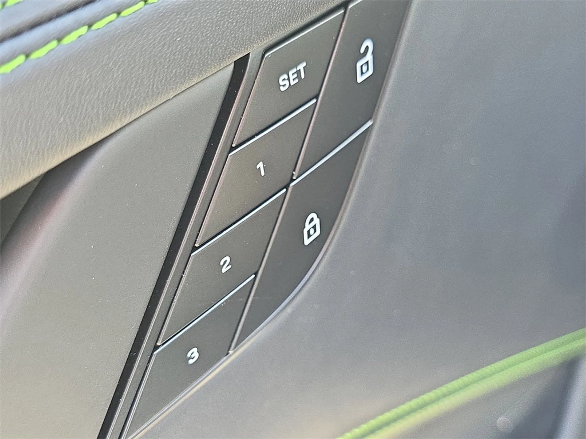 mph022_4169792758_23_1ad41056a5