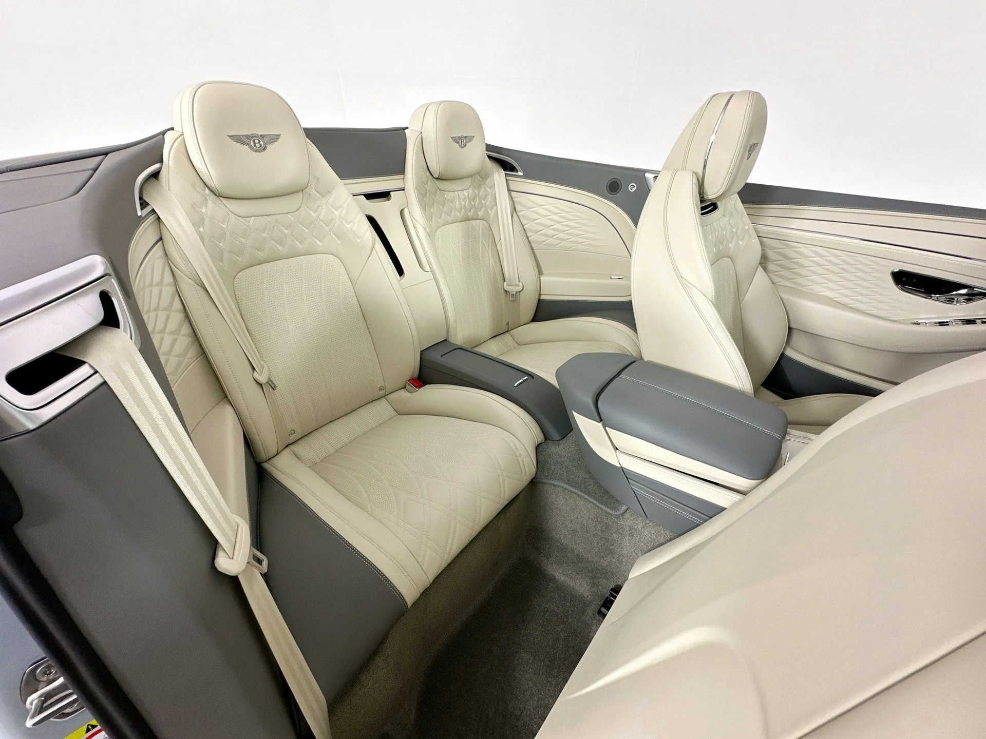 mph022_4172610578_23_38dbea507e