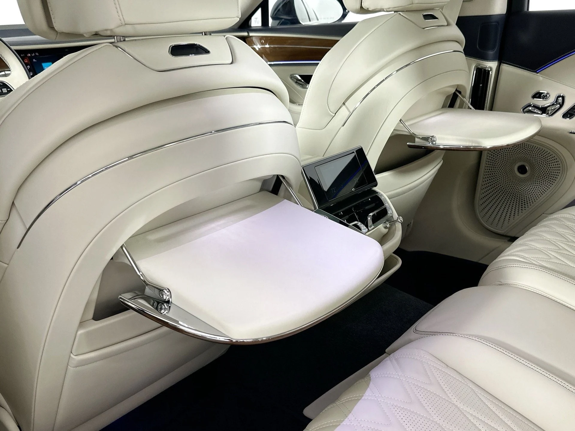 mph022_4175076715_23_d197362bca