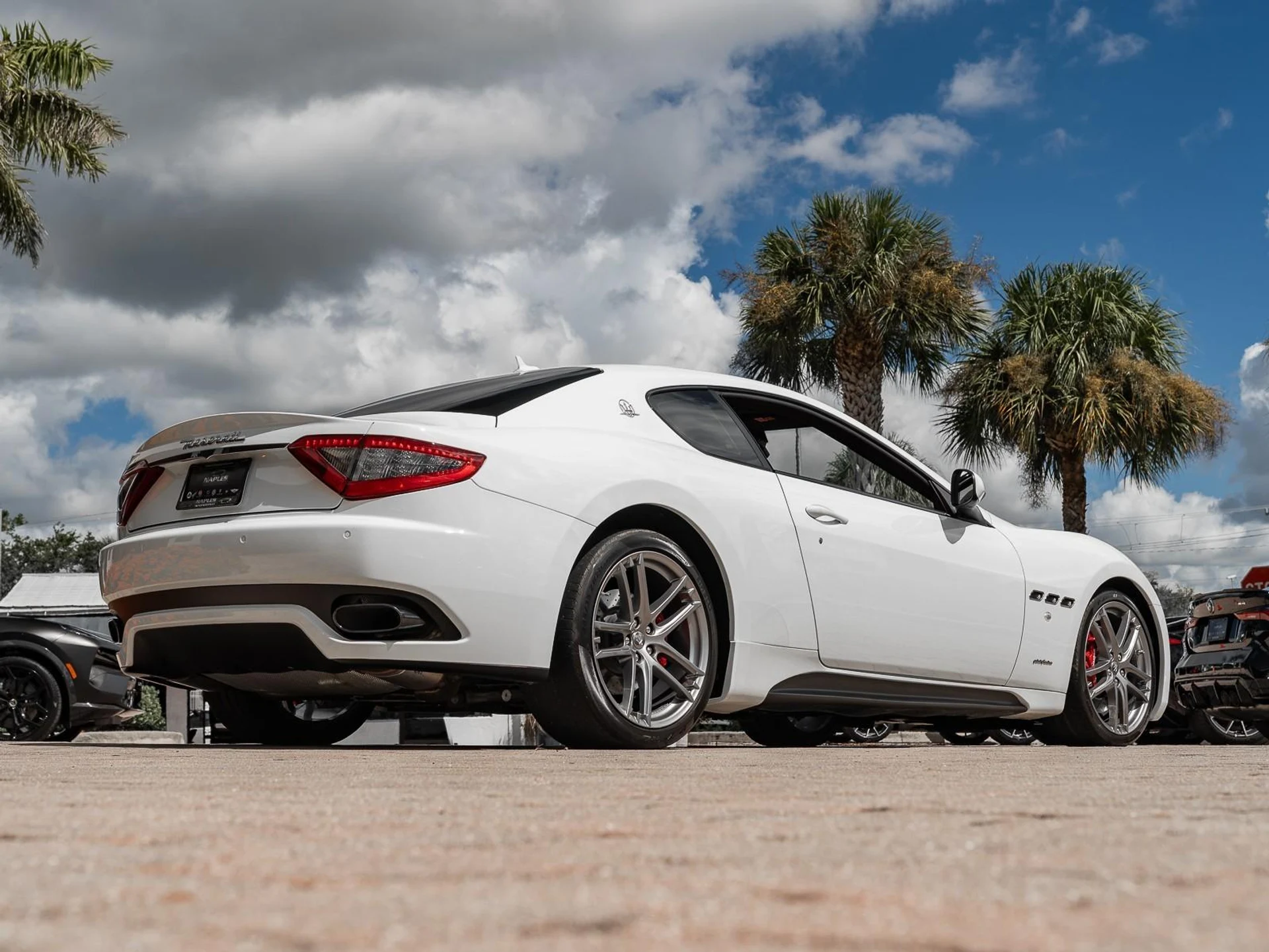 mph022_4177431748_Used_2017_Maserati_Gran_Turismo_Sport_1759184211_e92854f3af