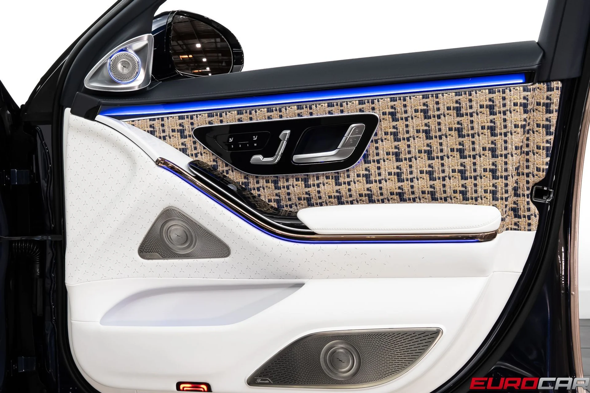 mph022_4178433975_7c0331bb_da84_4faa_a380_18677514ae4f_d5ee32a34f