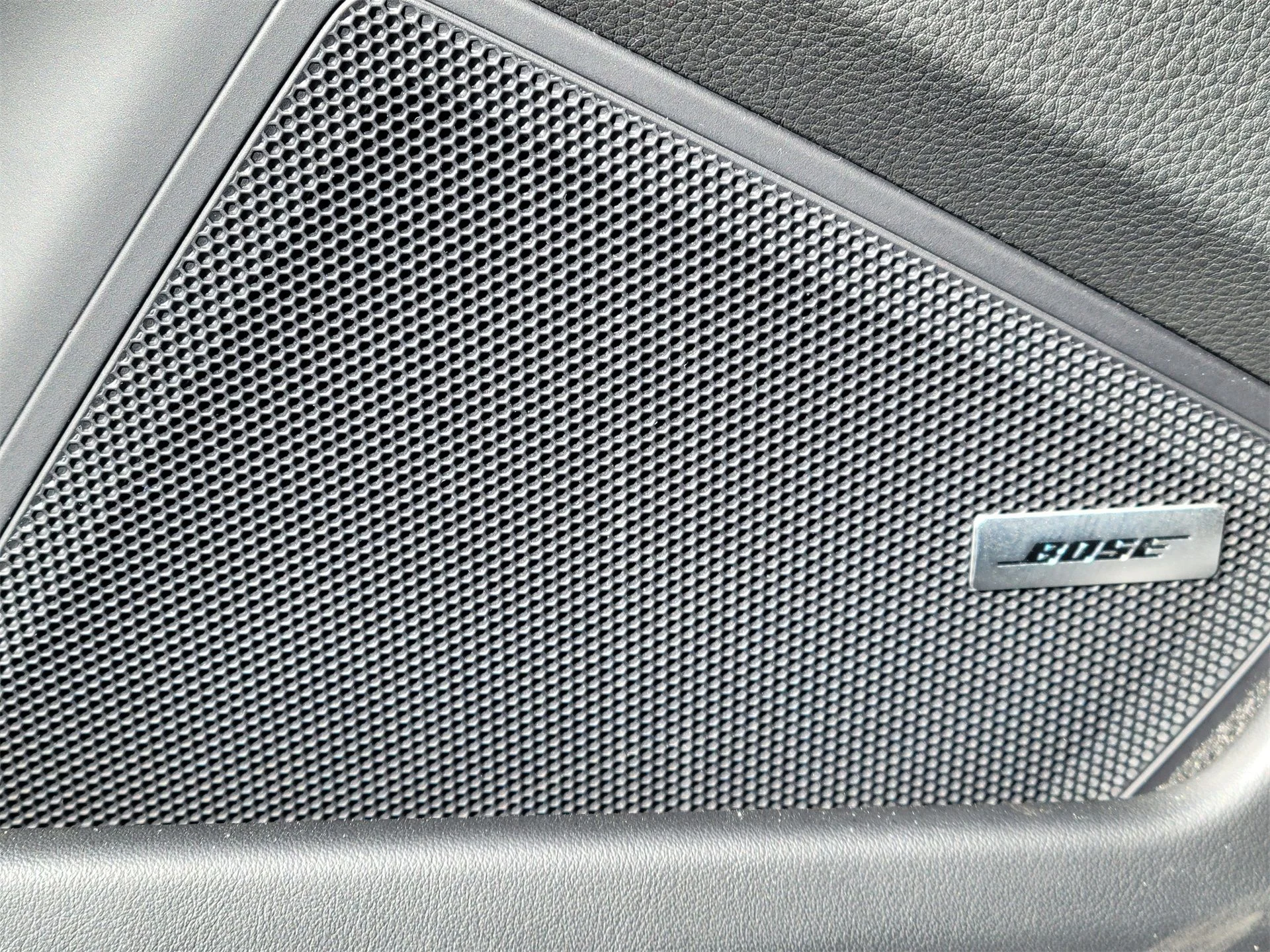 mph022_4181401292_9ce55680ef4df83e1a74c494e9e129c9_af9b662d43