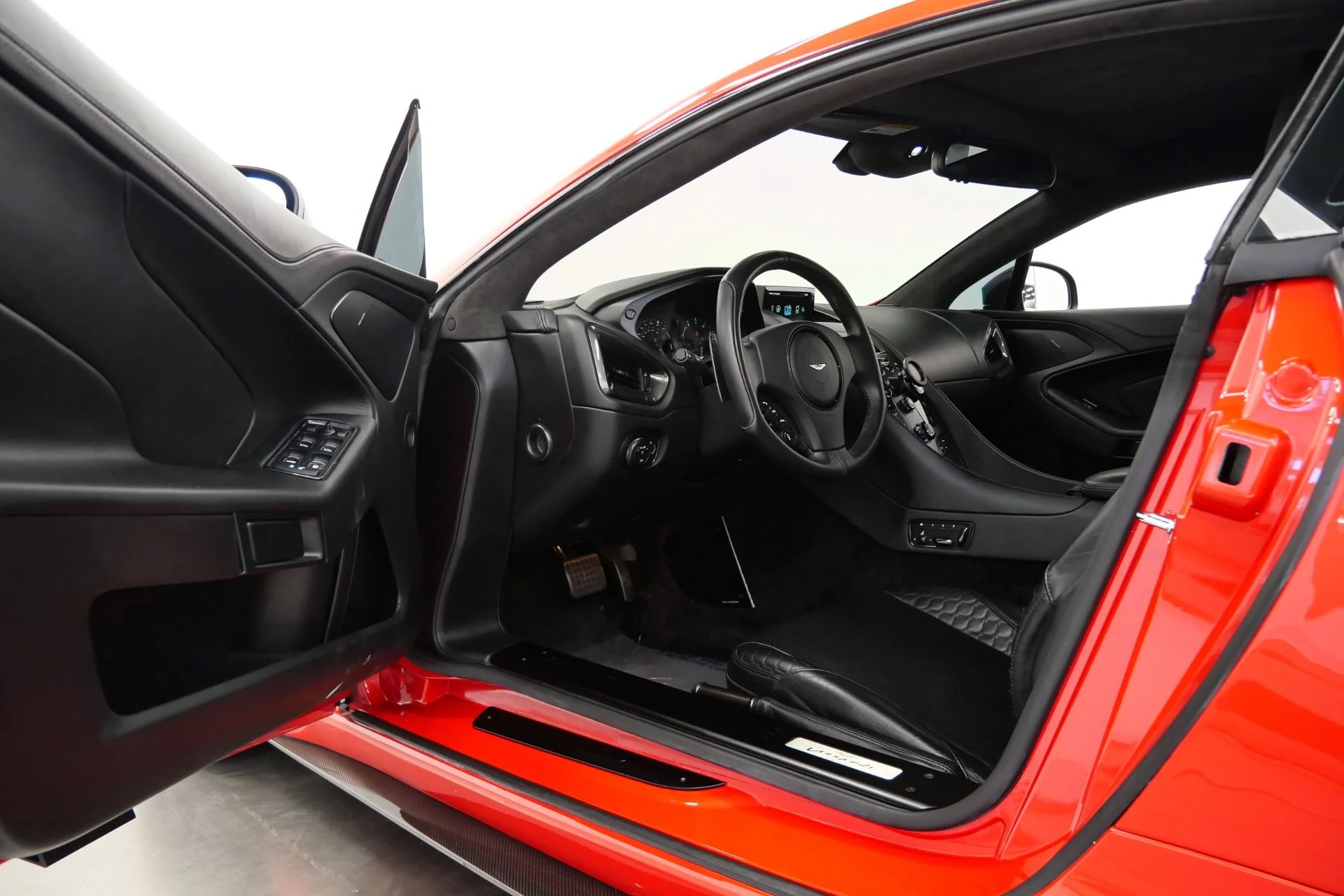 mph022_4184768766_Used_2014_Aston_Martin_Vanquish_AML_Color_V12_Power_Awesome_Sound_1781289634_37debaf92e