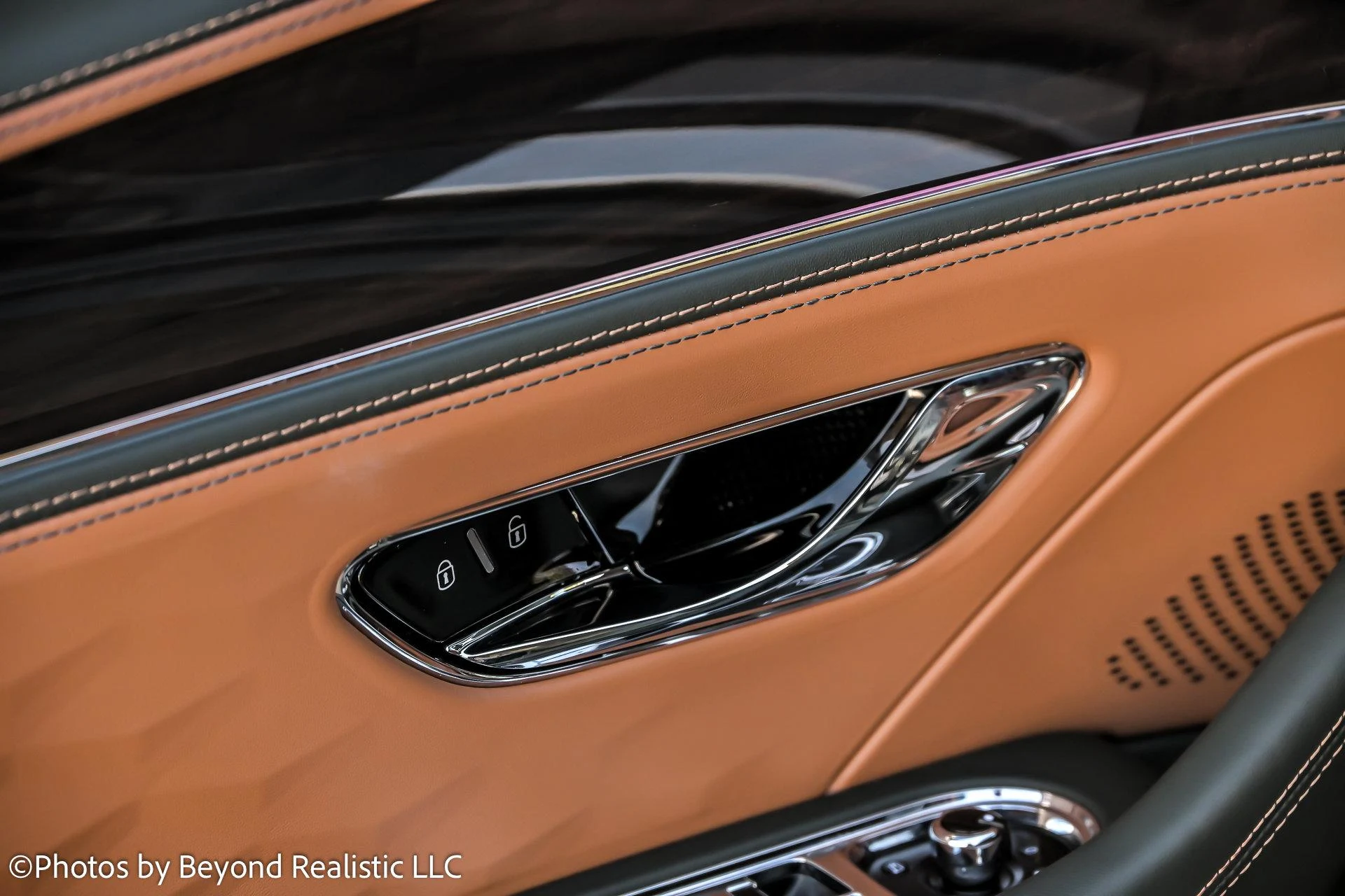 mph022_4185637314_Used_2025_Bentley_Flying_Spur_Speed_First_Edition_Specification_1761724534_b72930b7eb