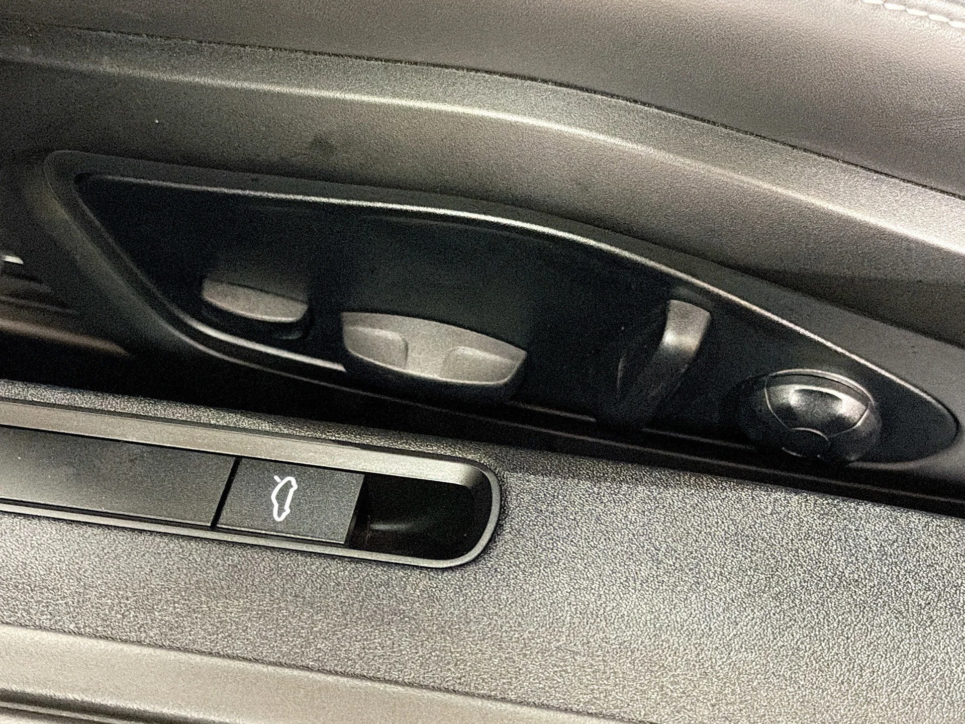 mph022_4186271068_8cd0d77af296c3afde8707372026f173_1fee4b7af8