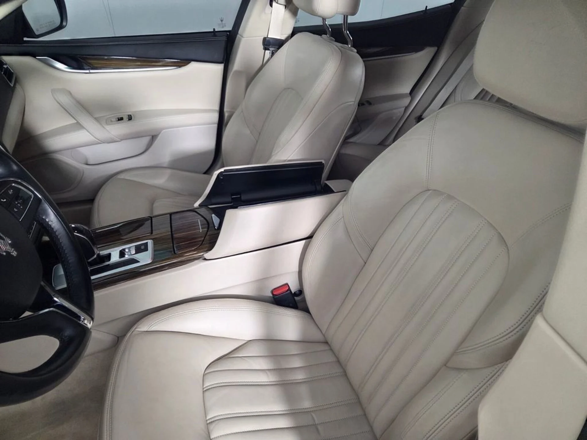 mph022_4192954770_253da20ae78d6bc859de875d38e2c47f_830a3057ea