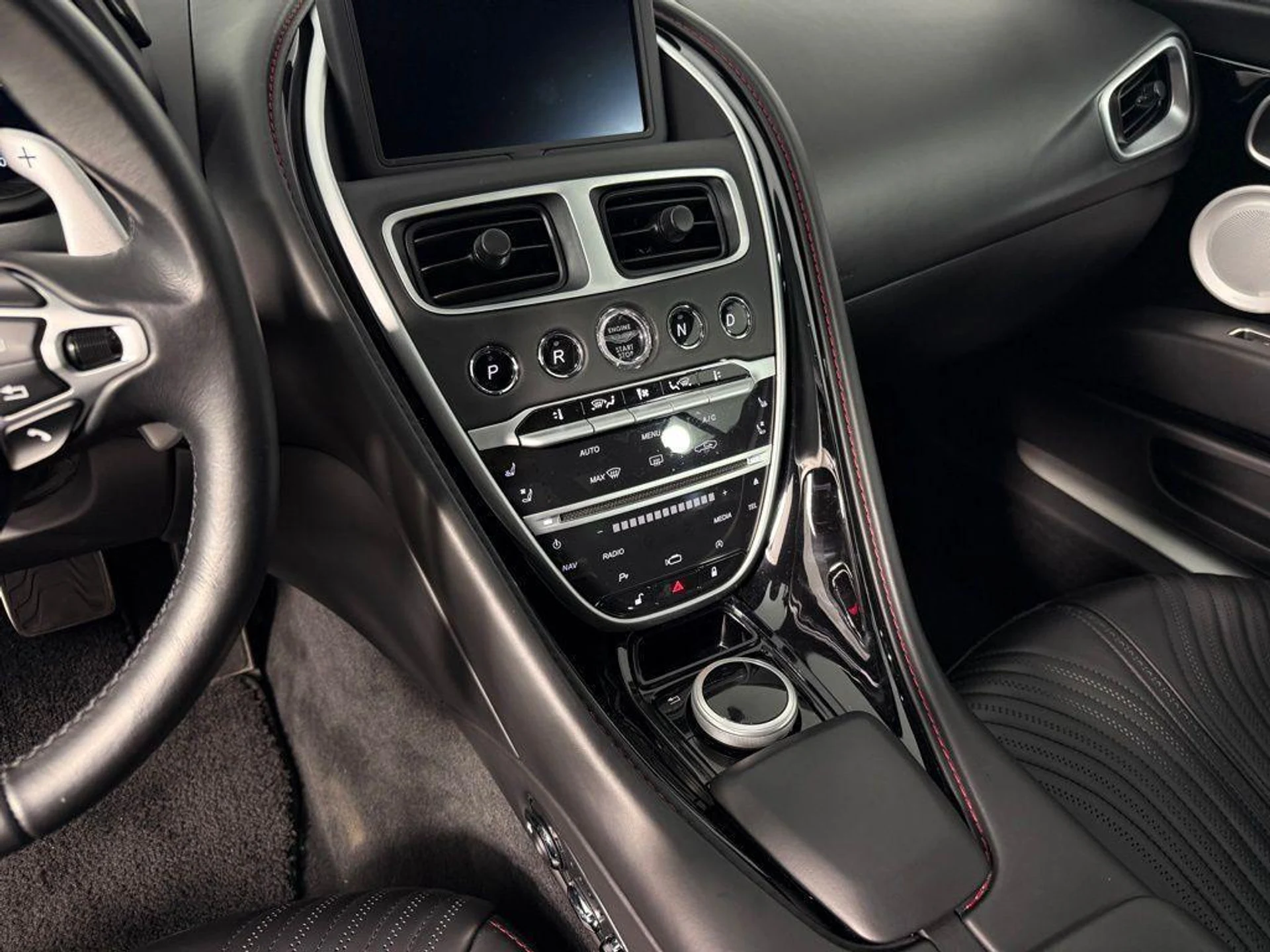 mph022_4195462298_b_W0_WU_Jf_IA_Uc0_T_He_Wnpjksl_DL_Uv4_f790535d97