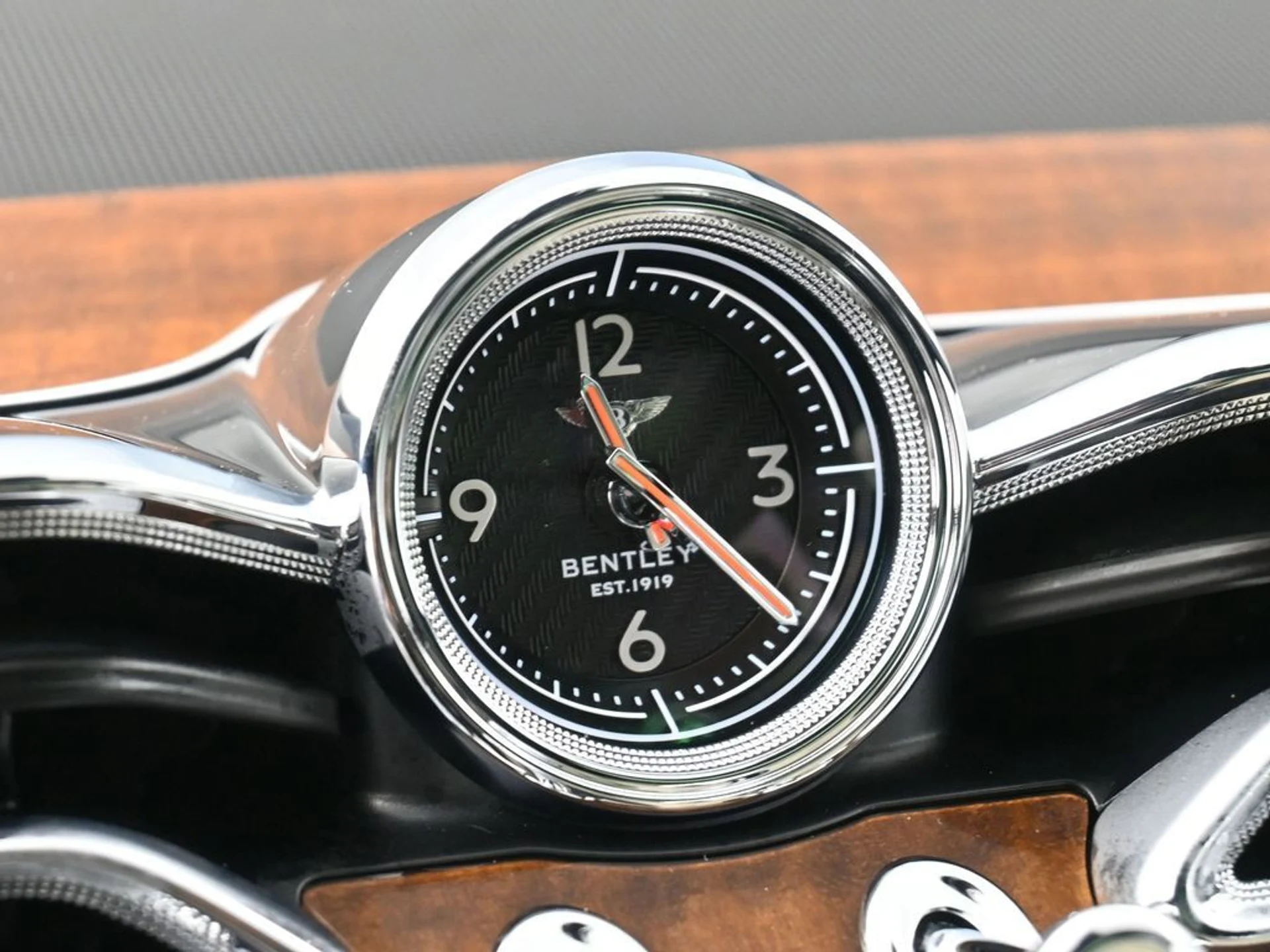 mph022_4202171107_961cf8b2779d56877a27117046765bf4x_2297b9bc5d