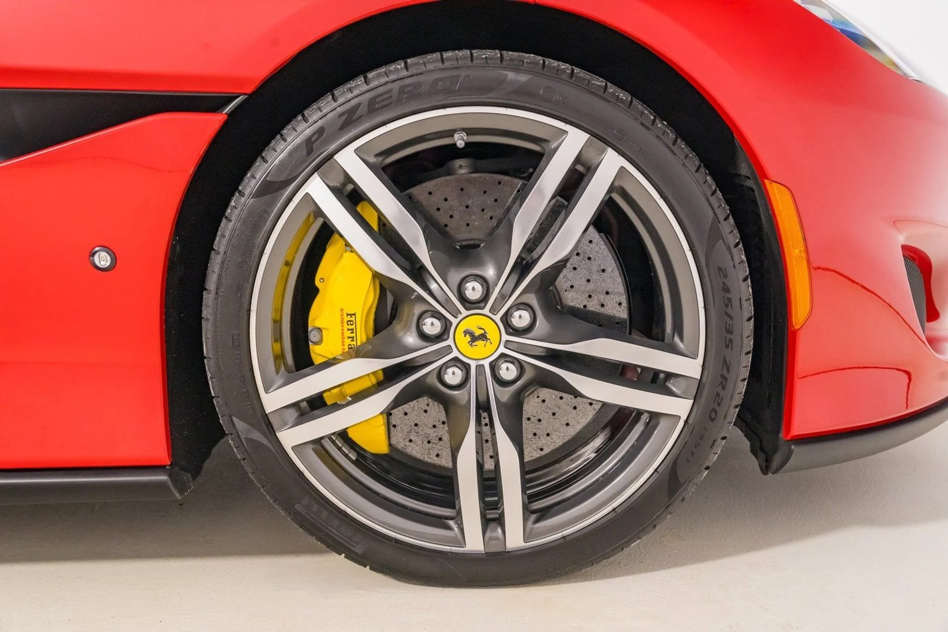 mph022_4218547276_53120f75732048e482f633d831dd756f_f04f912d26