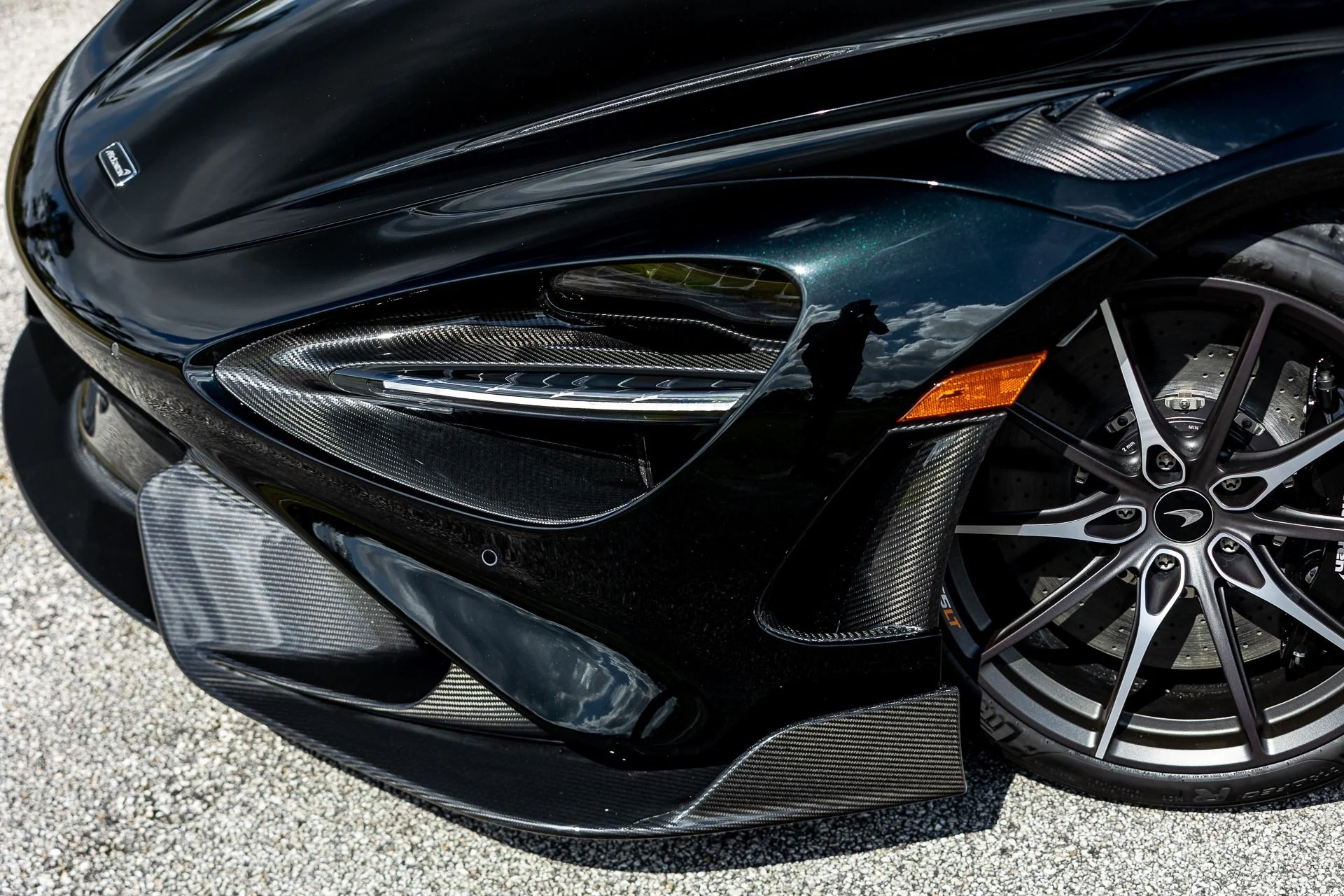 mph022_4221528959_306_p23_l_afdfb4174d