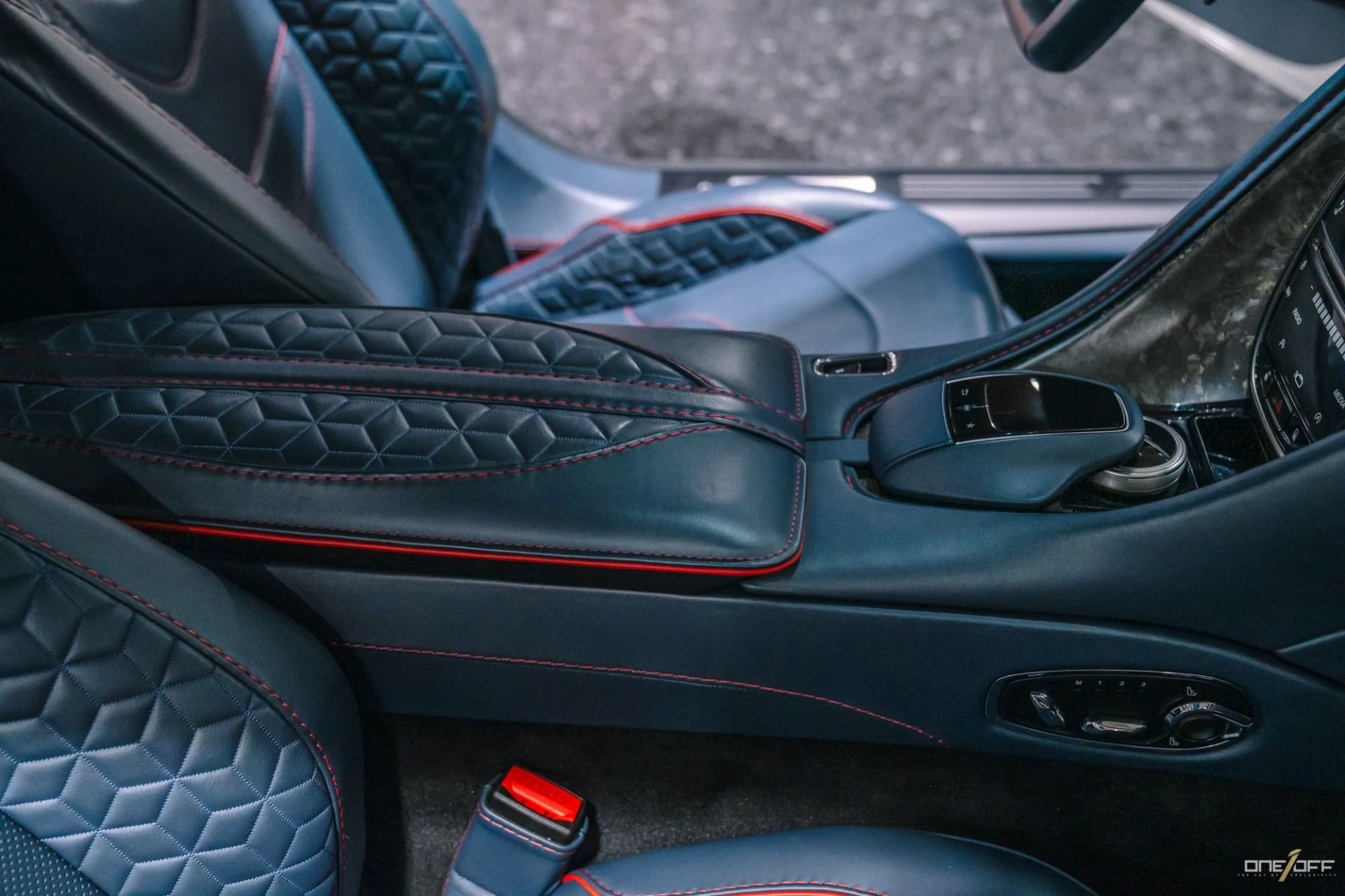 mph022_4224448570_Used_2019_Aston_Martin_DBS_Superleggera_Carbon_Everything_Forged_Emblems_1723673233_9c6964c944