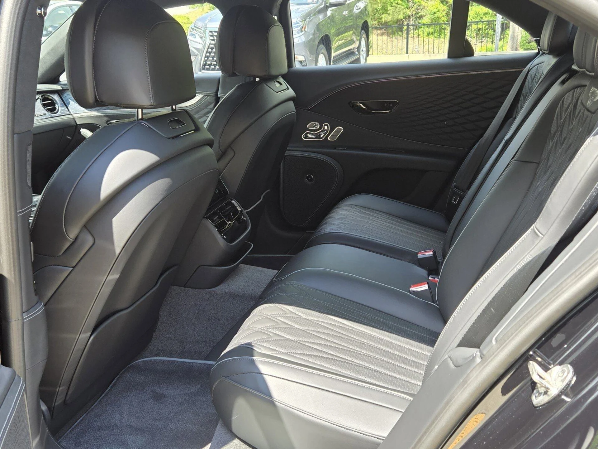 mph022_4226460301_3f13b3b195f2c0c7f3d9e7f79a694499x_1218f59dc6