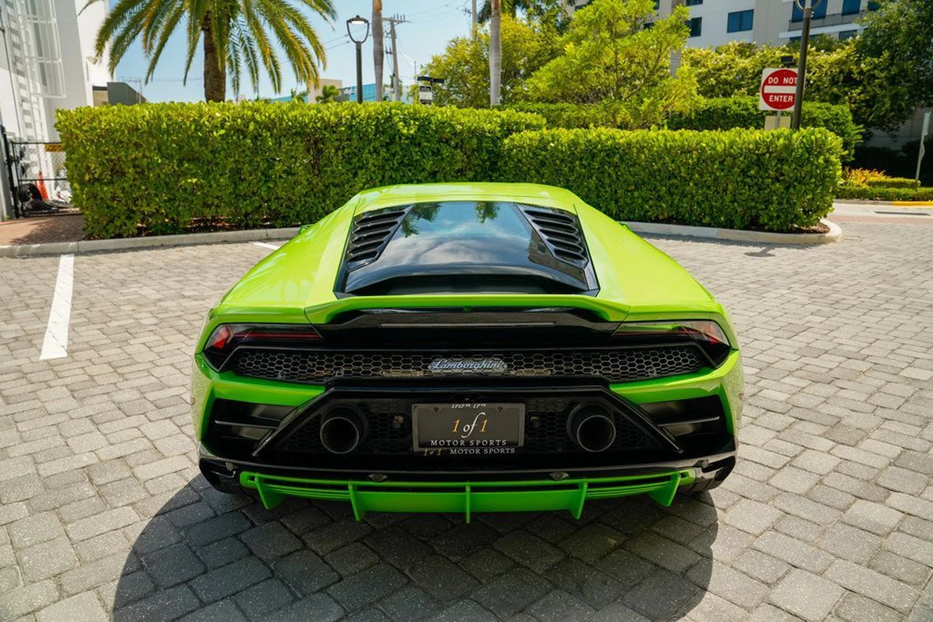 mph022_4232119583_used_2020_lamborghini_huracan_evo_coupeawd_14354_22890839_23_1024_17f86147bb