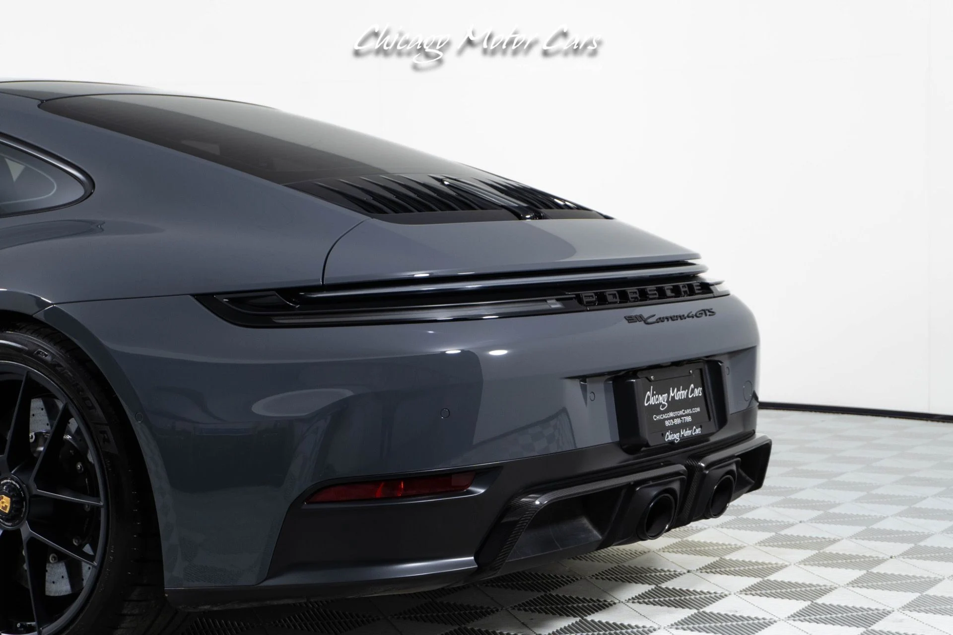 mph022_4234960456_13067_p23_l_06d8081997