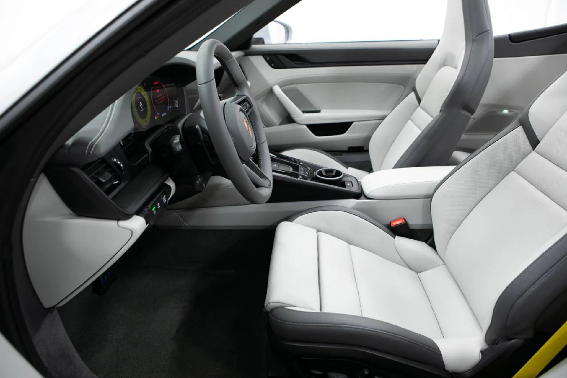 mph022_4243341879_44c1caae194c54bdce1ec8475c504d3dx_b6adeb6ef9