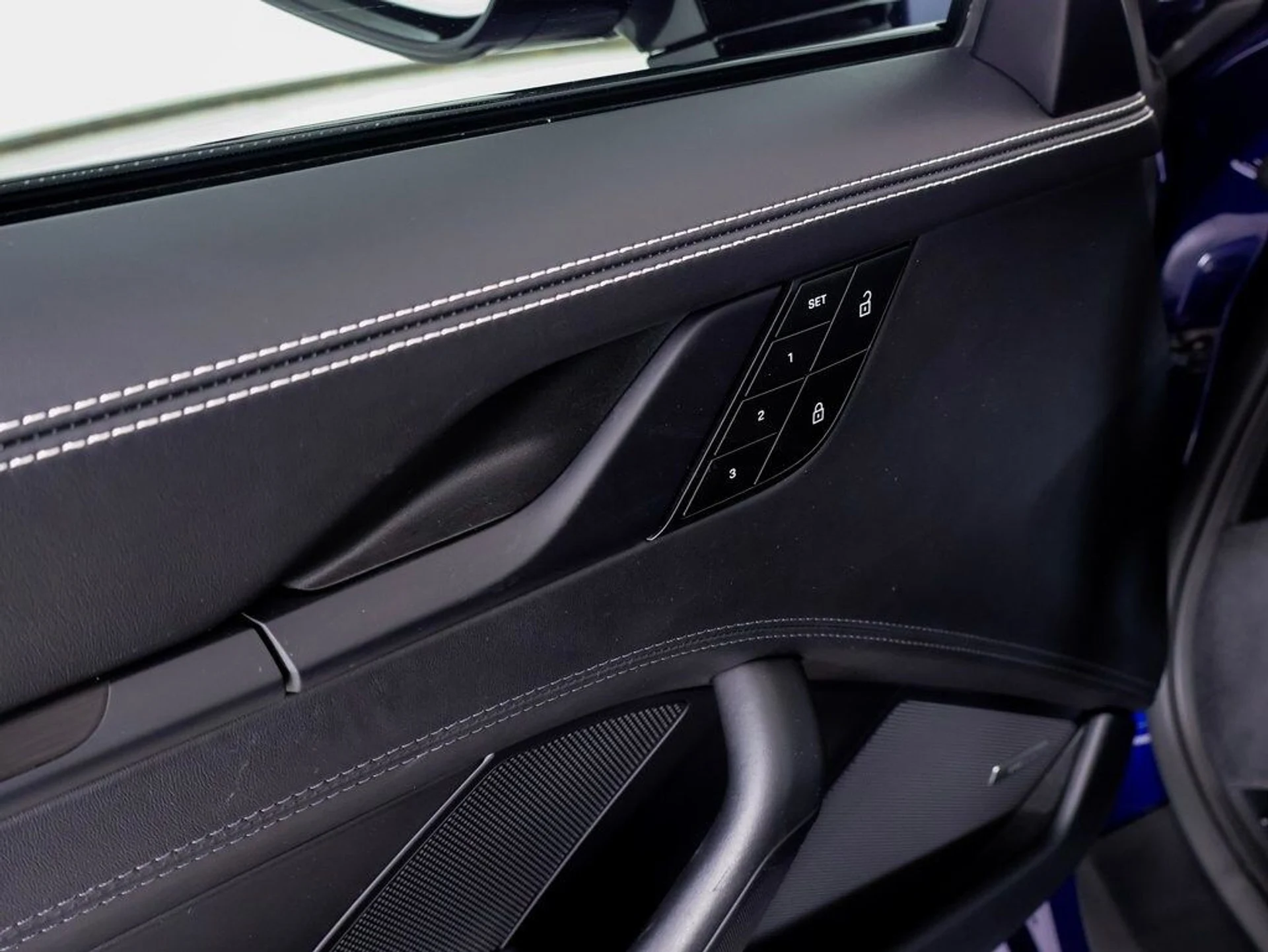 mph022_4254105329_f8c5b59f7bad0c44424a5b9bebec2799x_ab08e56550