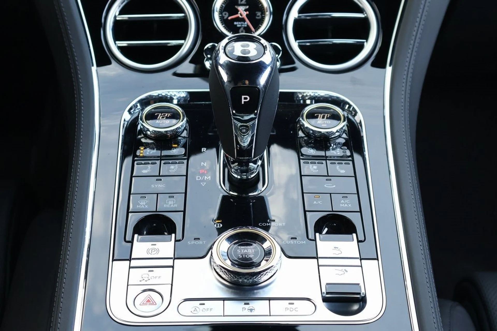 mph022_4257449409_23_b9ef0bd430