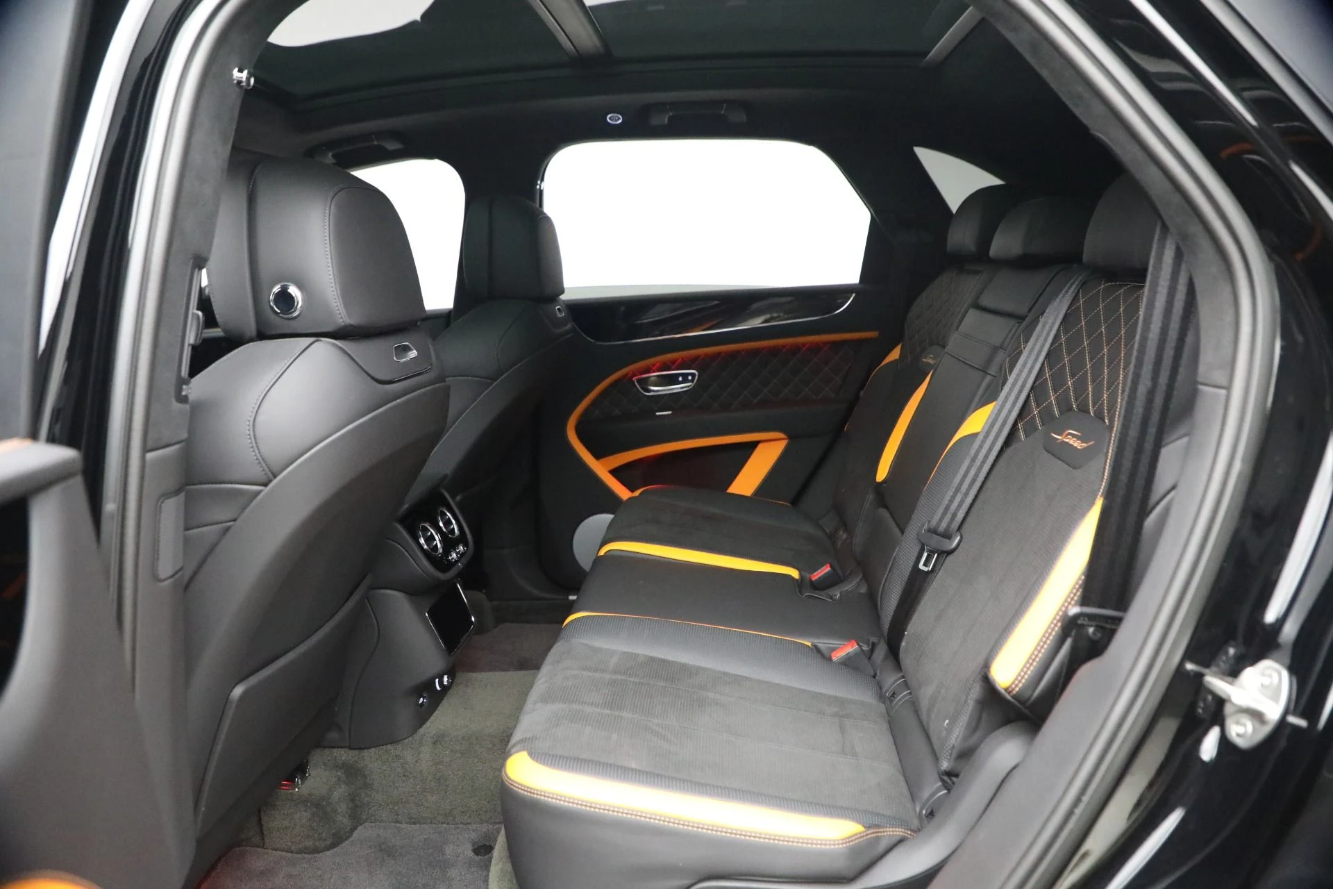 mph022_4261180440_Used_2023_Bentley_Bentayga_Speed_1769469912_a02d912316