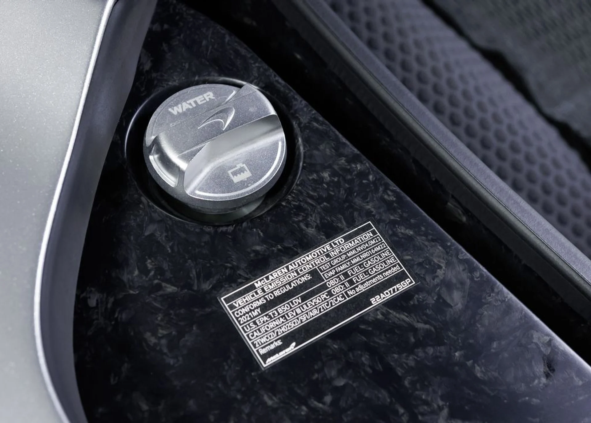 mph022_4261911437_7a35934f476fff9e994c099623847e83_d961b9c57b