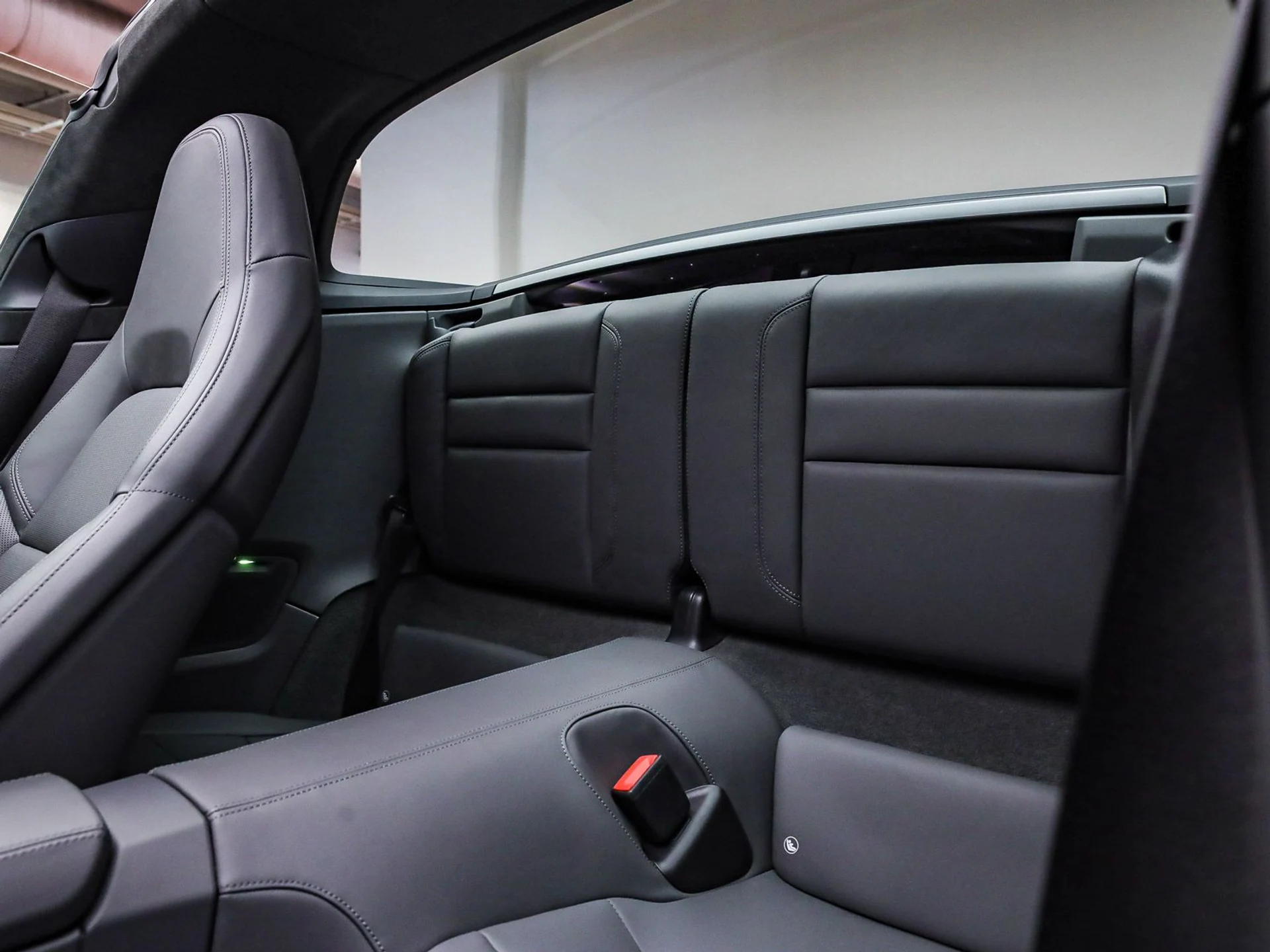 mph022_426823887_be4aabf9537d0a8a60b45f986e01b9dbx_4229ed16df