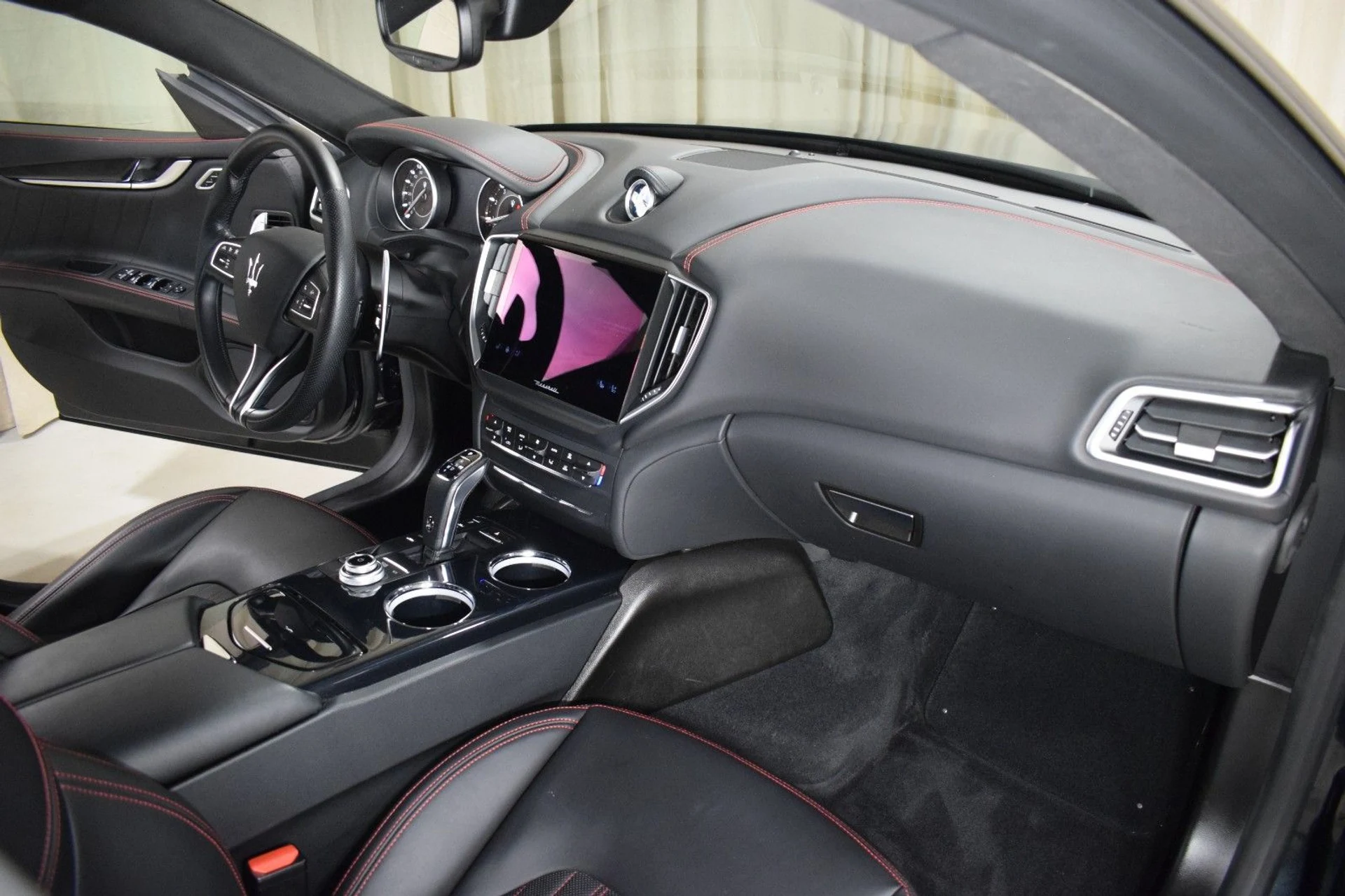 mph022_4268802261_b37cf11263214855eae7bbde31475b86x_12222920d0