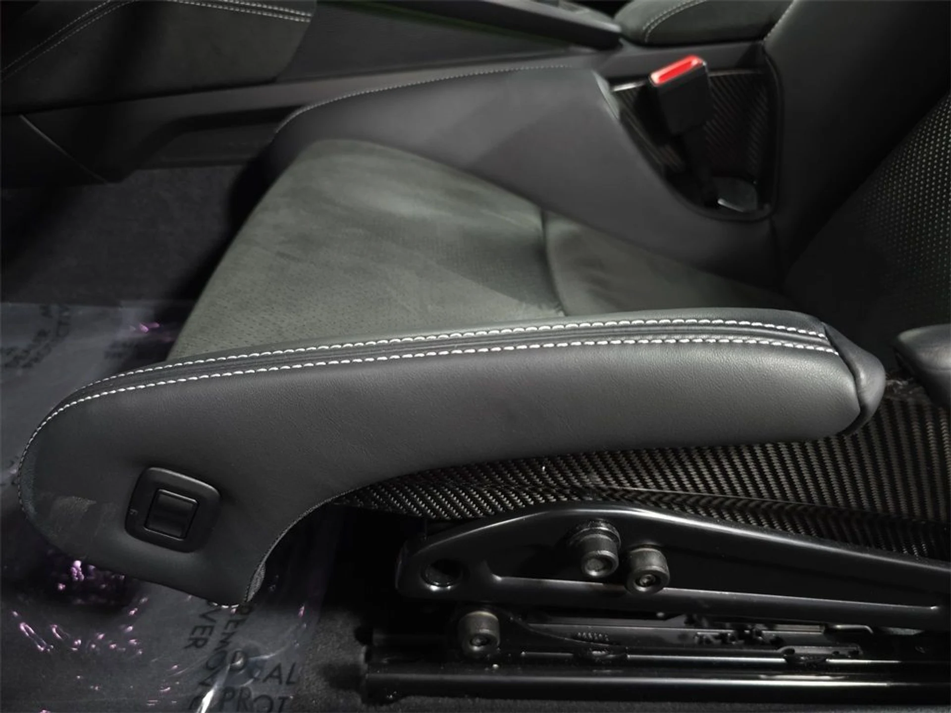 mph022_42689349_c781ff5950d32ed13dd8c46148bcdca5_2abc50d286