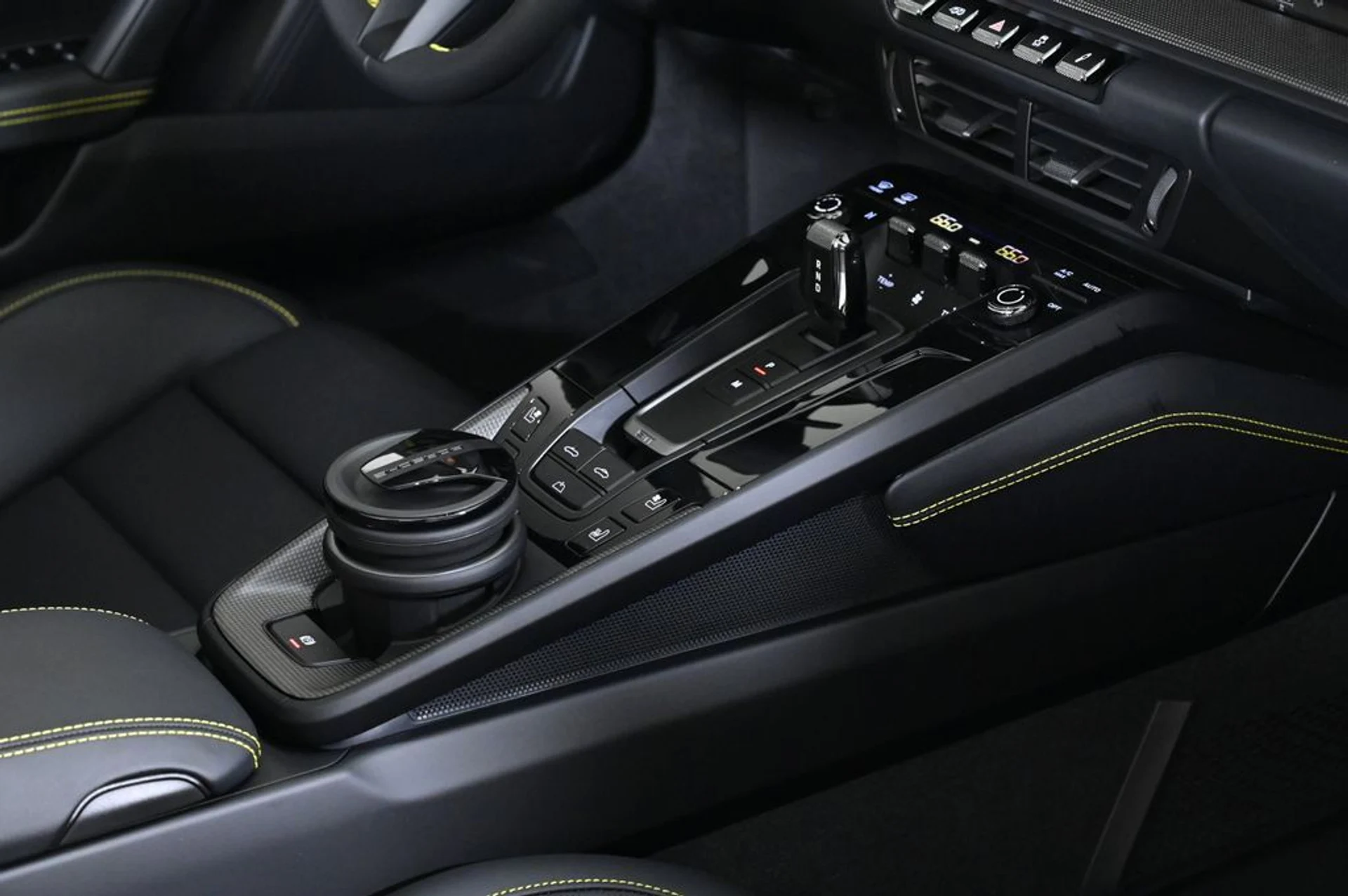 mph022_4278393685_95e71566db43cfee482793f57b3315fax_51a5b62abb