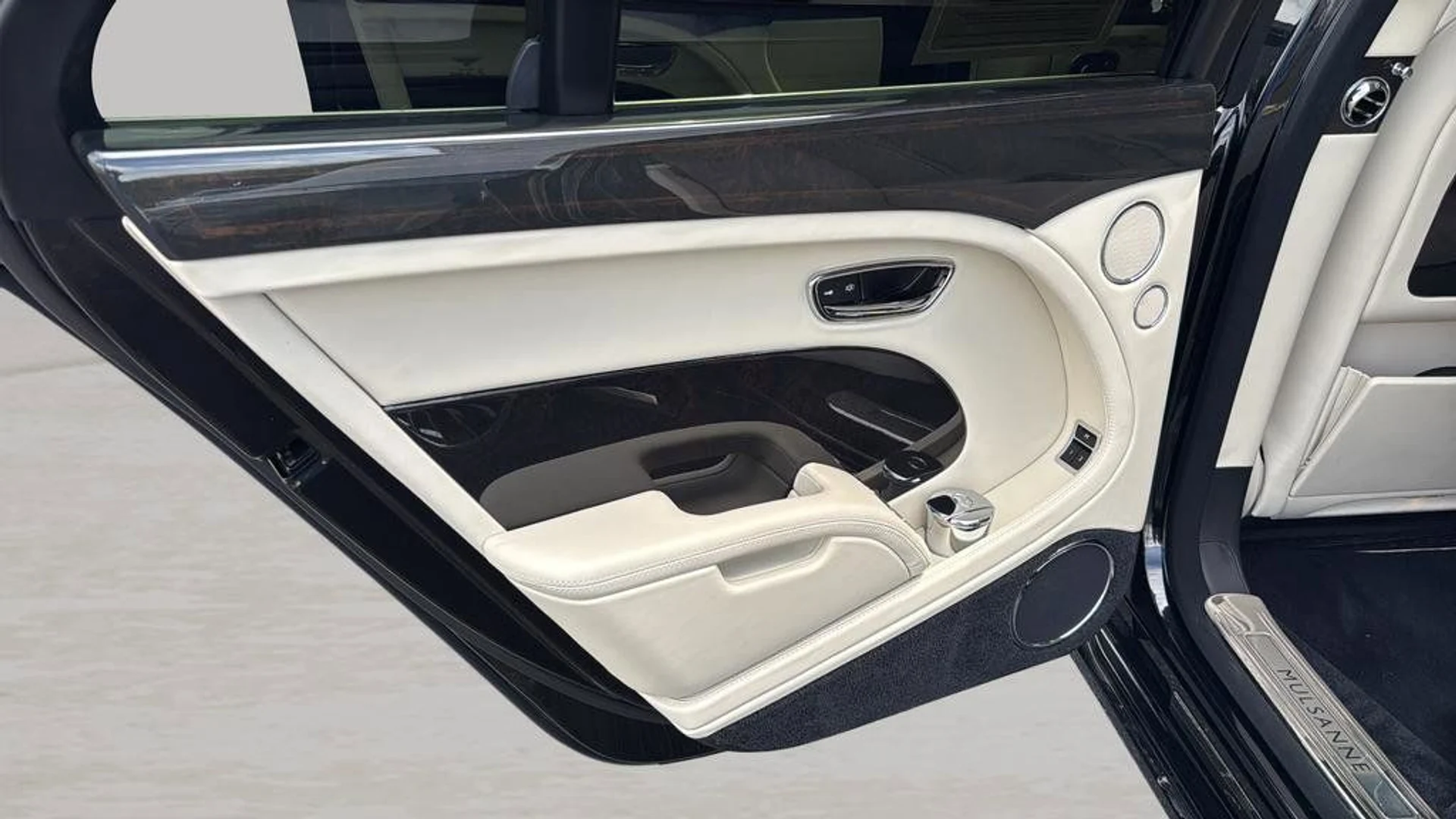 mph022_4279194478_3b9268328177440db99dd6e008476d64_da3eb2be86