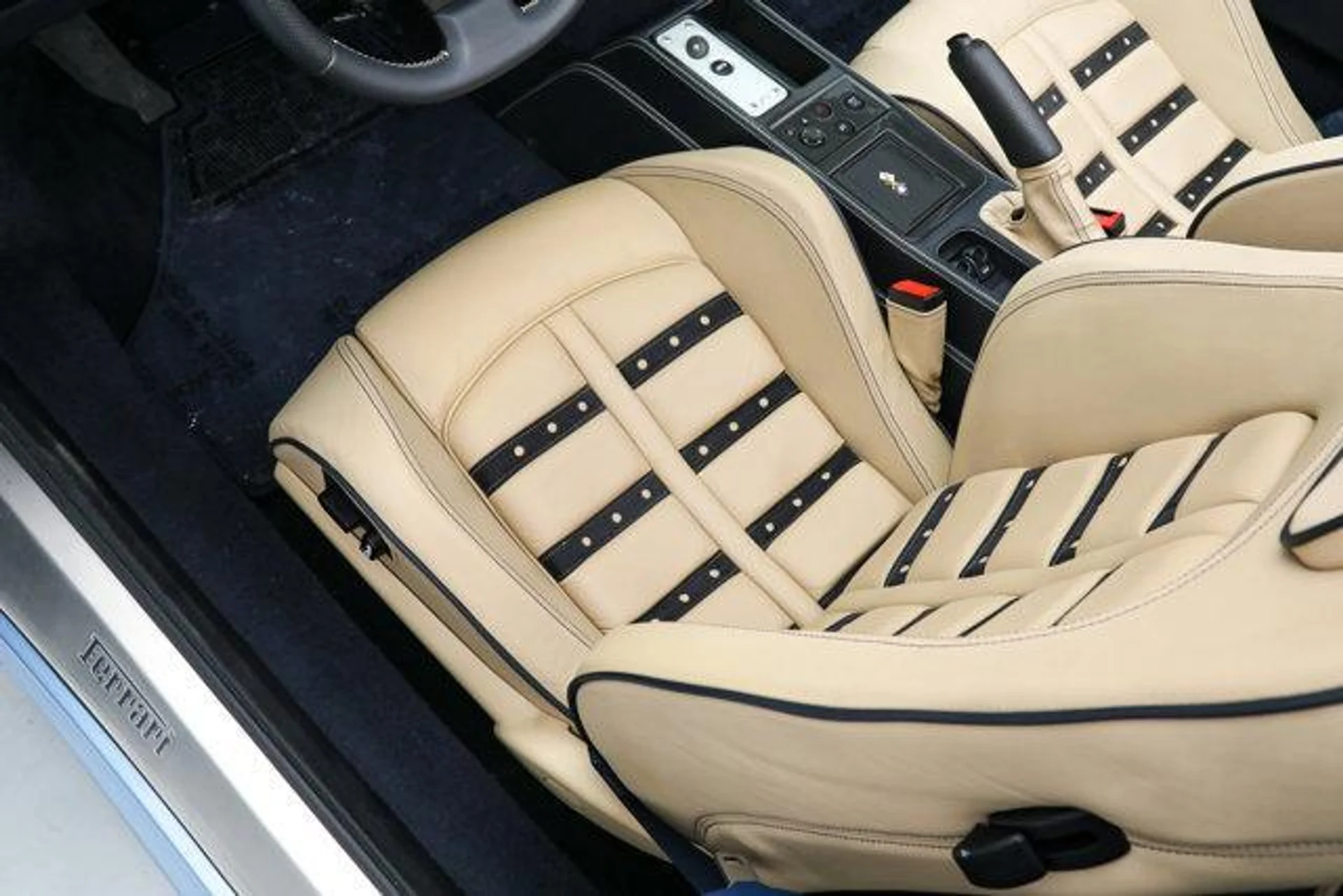 mph022_42795375_m1_Or_Wl_Lne_X_Zh_Yk0_C_Bk_I8s_GB_2_Uu_Y_0878bad8b0