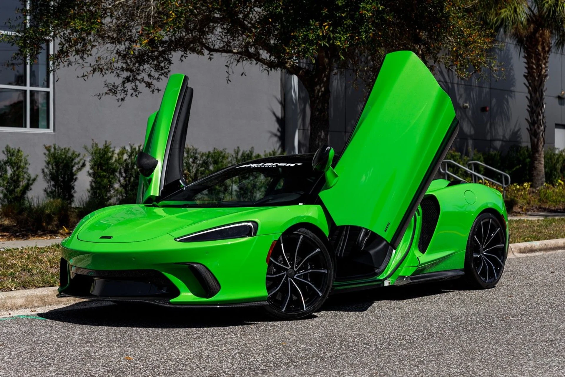 mph022_42817954_466_p23_l_37b83fbbe8