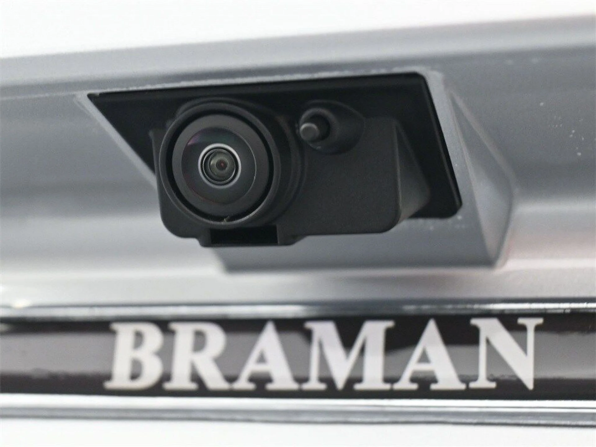 mph022_4290718026_b35eba98b9a3d47c443370c5b88ab737x_a1349a2871