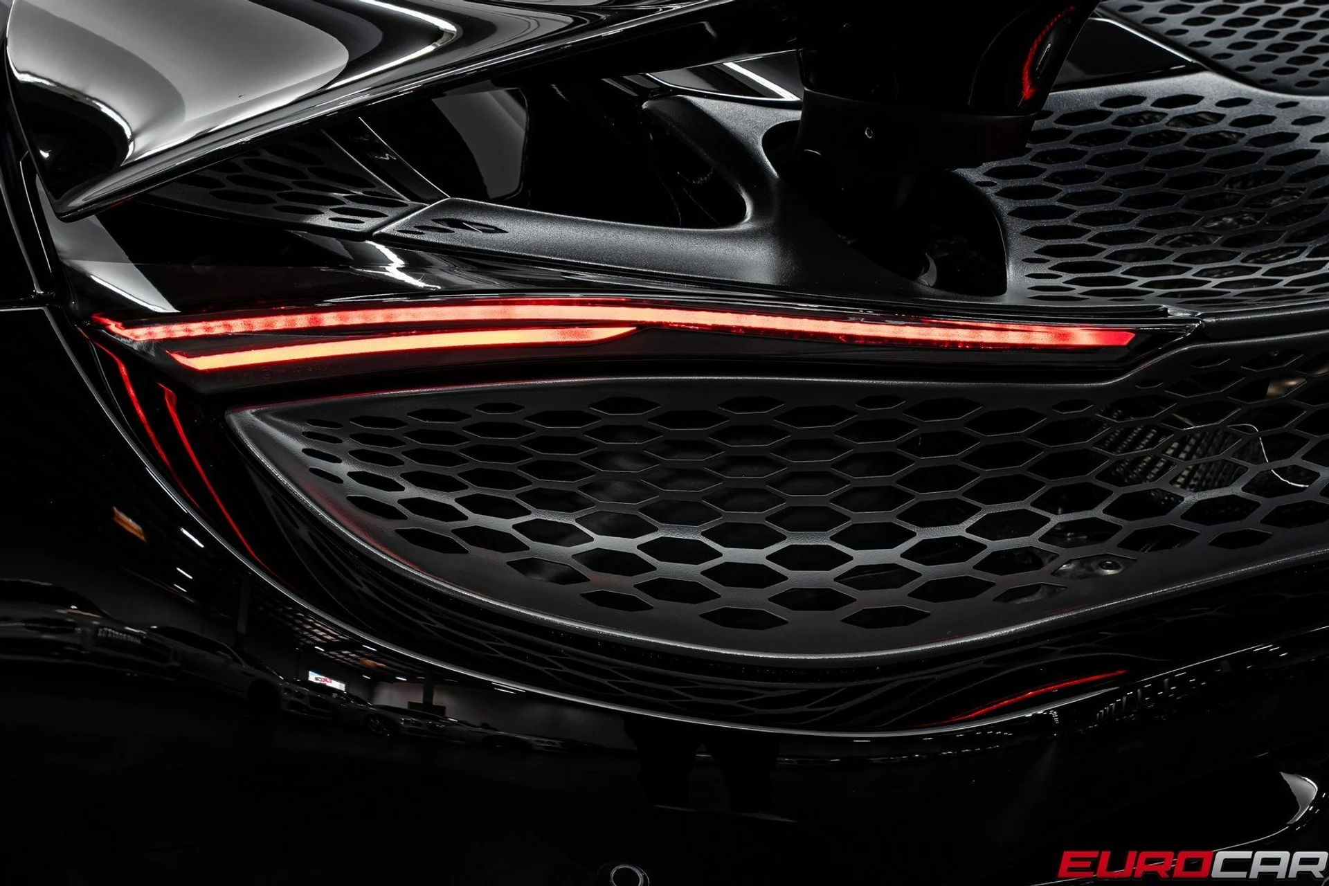 mph022_429218115_image_23_70fca70525