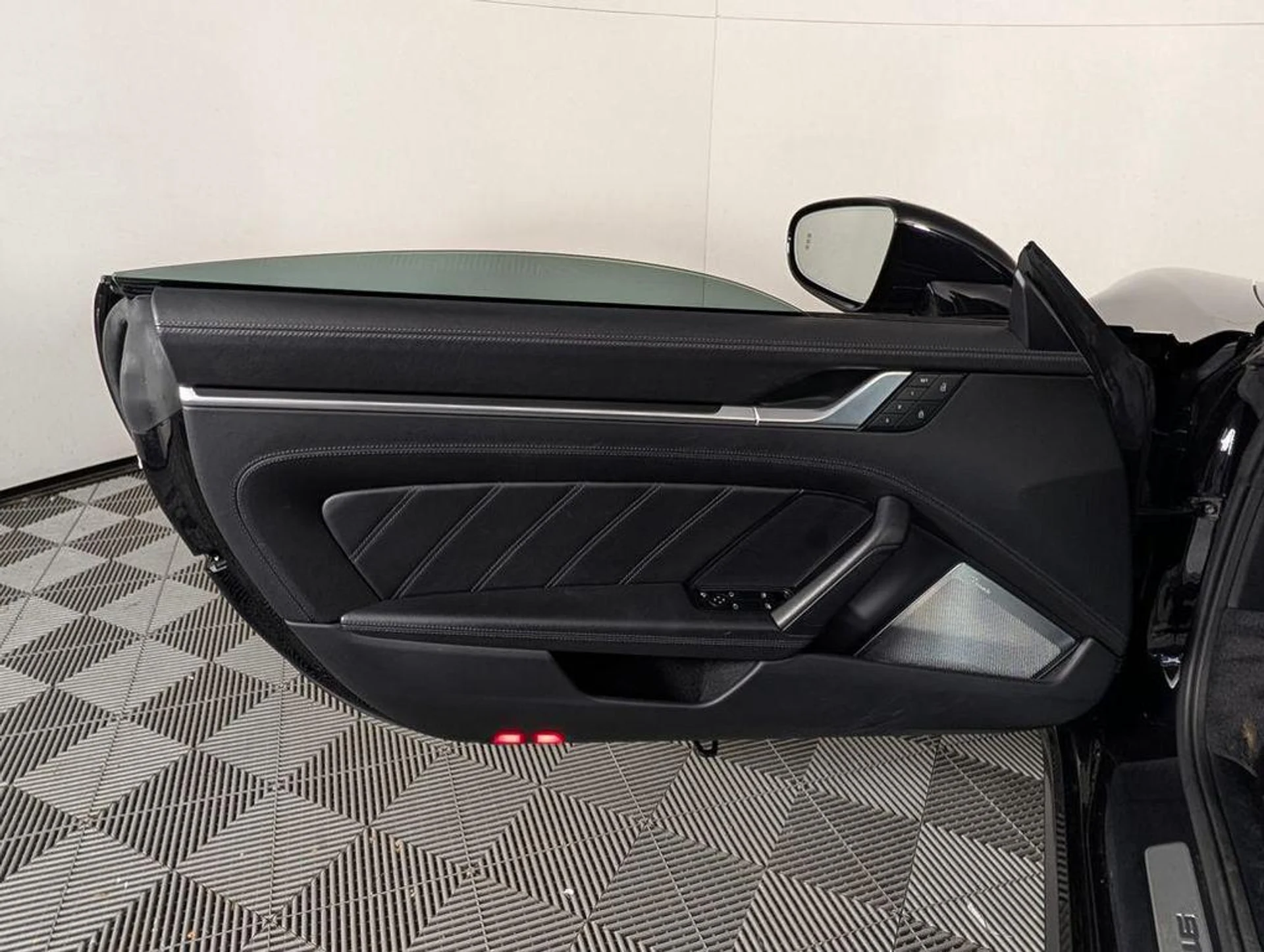 mph022_430878144_X_Tlz_Par_L4_Ytlt_Sdcrc_Wud3x_Yyus_42246c5a41