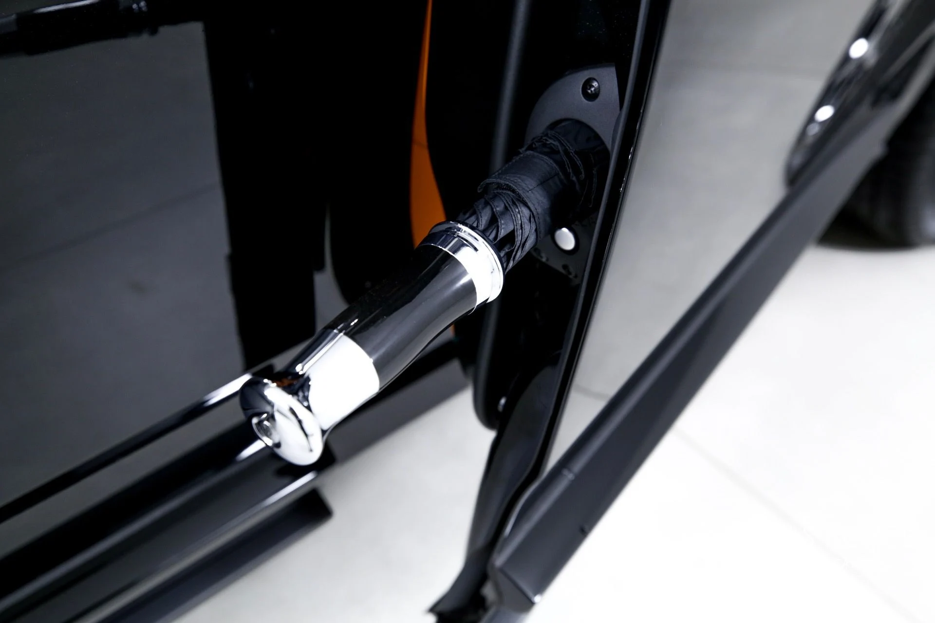 mph022_431076655_Used_2023_Rolls_Royce_Black_Badge_Cullinan_1715880201_237830958f