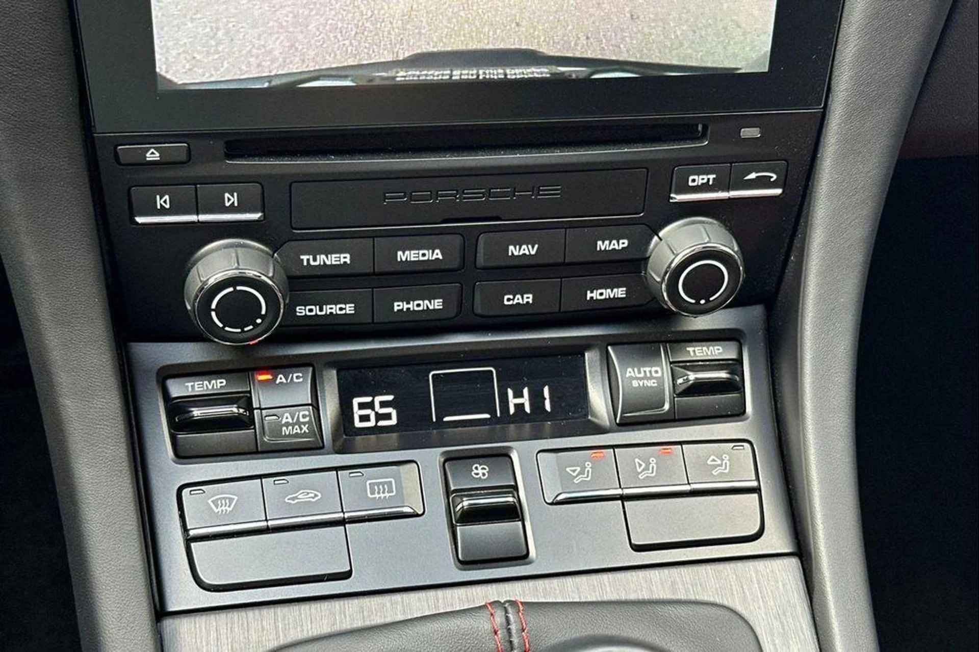 mph022_43336528_qf_B8v_X_Jz_E3_T1_W5kti_S4_Df_BT_y_BM_07235fe929