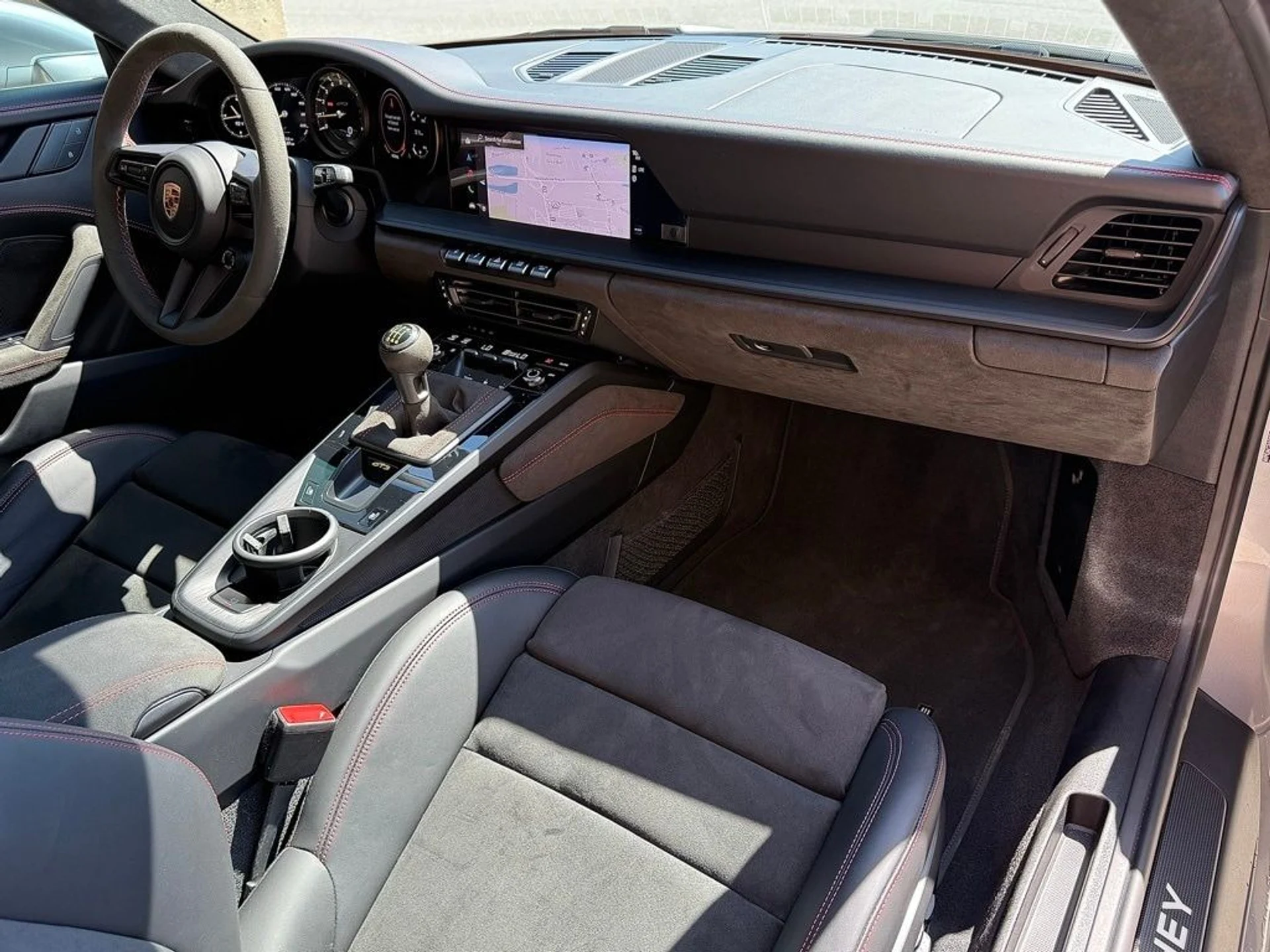 mph022_433756458_44eea77f29f64389687776da8e89df1ax_ada258d396