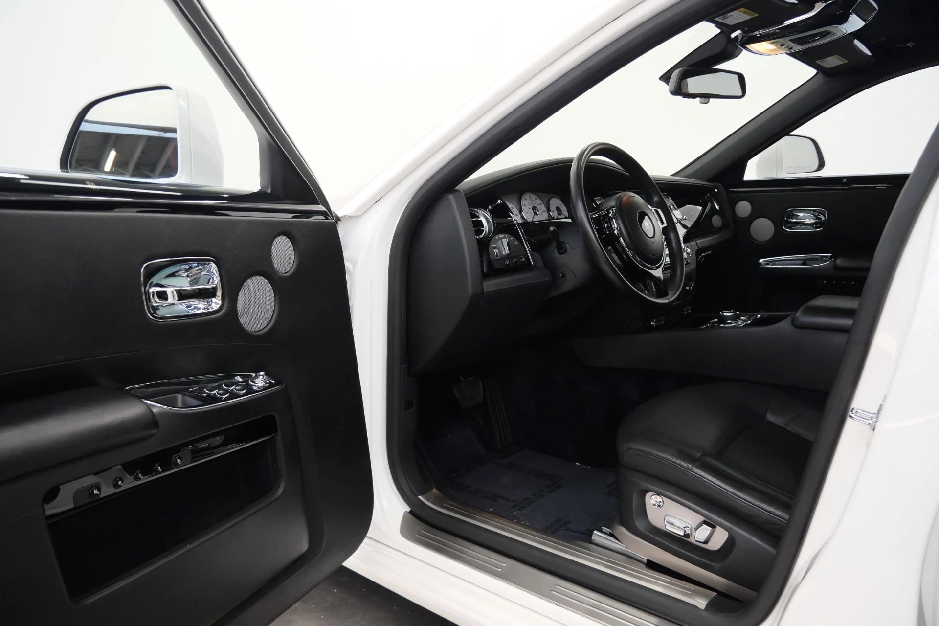 mph022_441133675_Used_2014_Rolls_Royce_Ghost_V12_Power_Drivers_Assistance_1_Heated_and_Ventilated_Front_Seats_1779224671_aa8b78db4a
