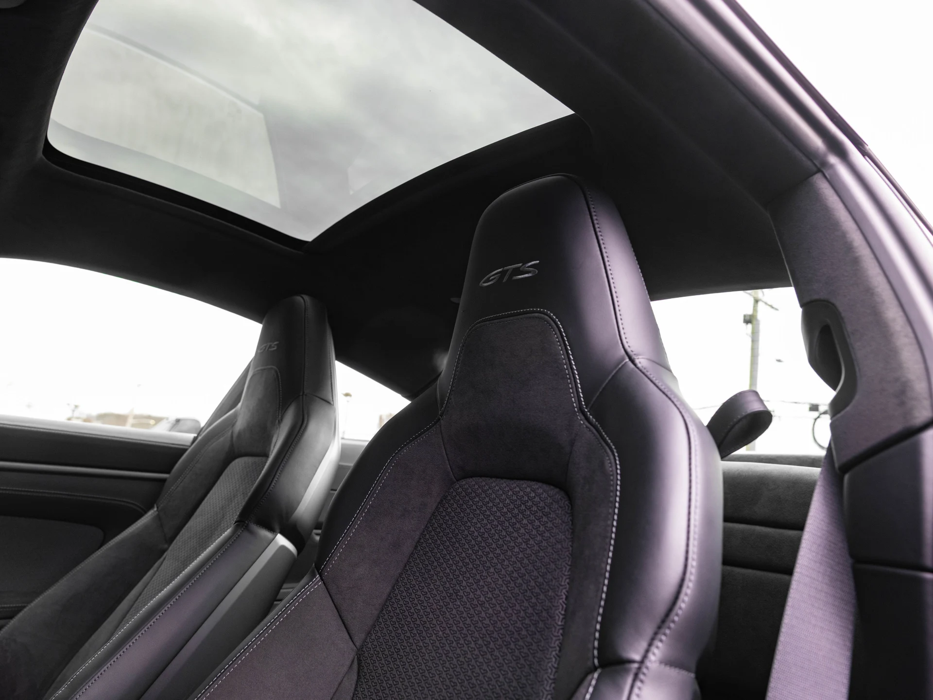 mph022_458831423_e4d6f34a32dbfdc80f8dfd62b7e0a374_40083d6f9f