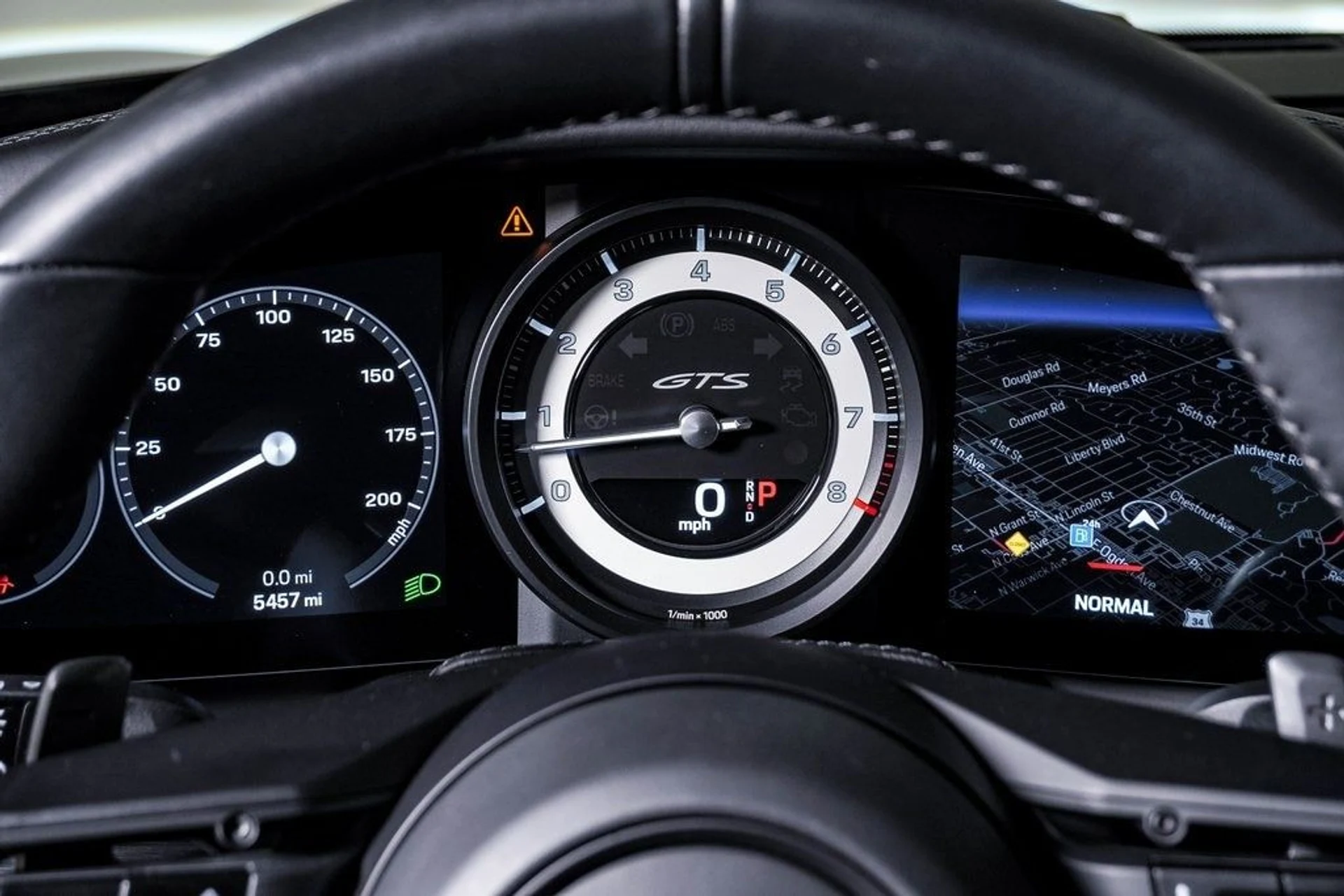 mph022_459045315_34e6af3e6ba2f85f3570978433577533x_371d91bafe