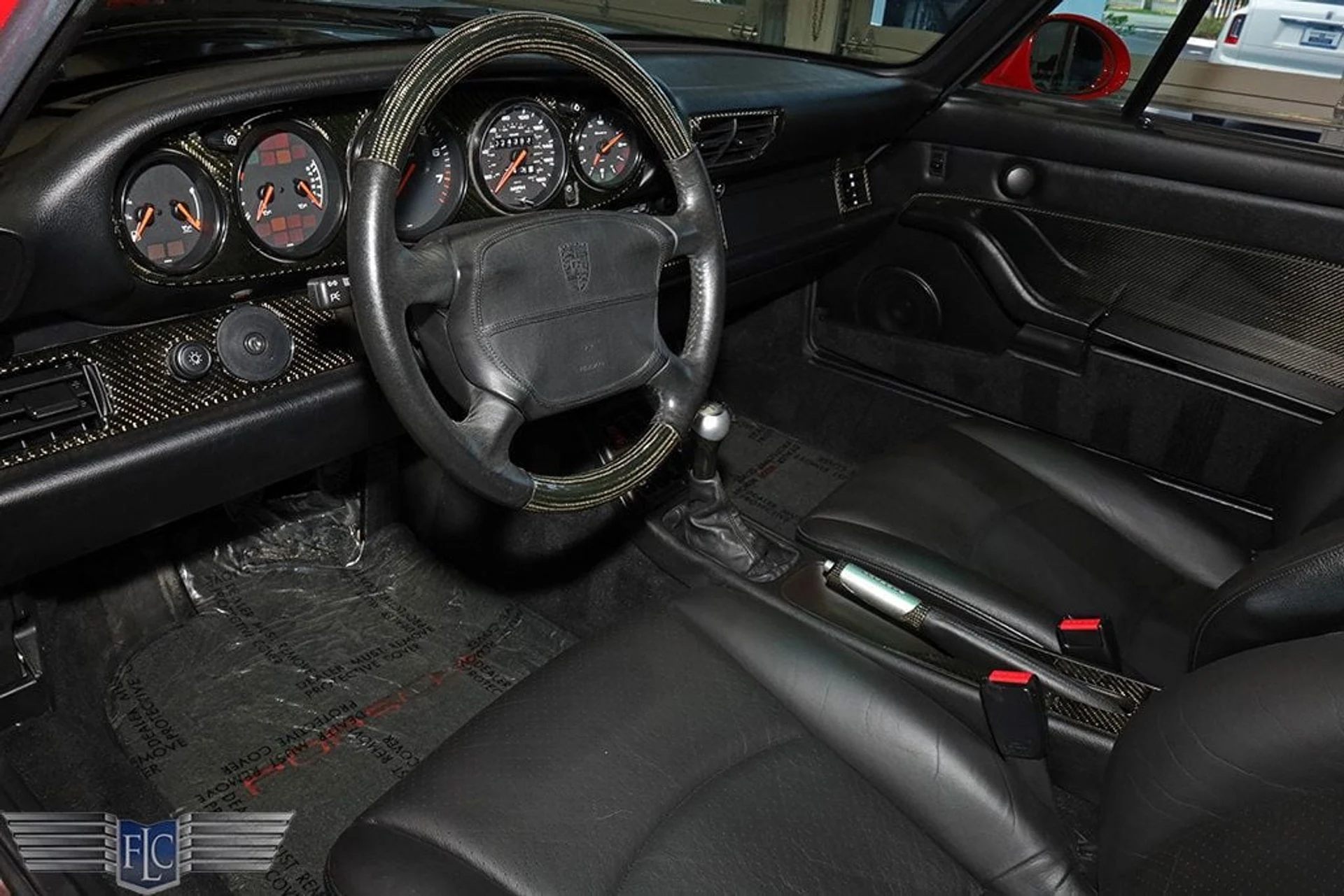 mph022_461070960_used_1998_porsche_911_carrera_4s_coupe_9689_22929030_23_1024_41319d58b8