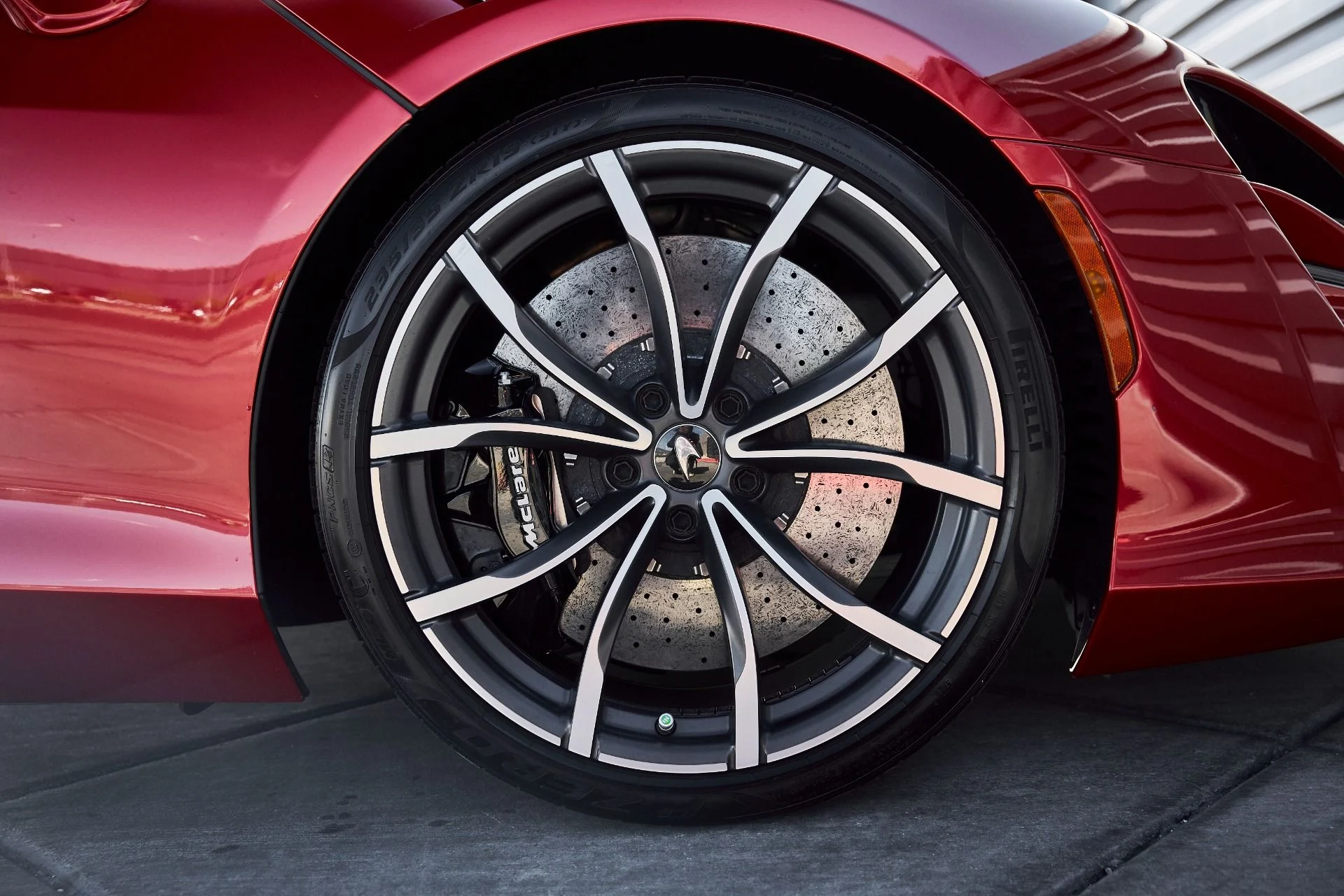 mph022_462894834_Used_2023_Mc_Laren_Artura_1770256431_4c58c0dbfc