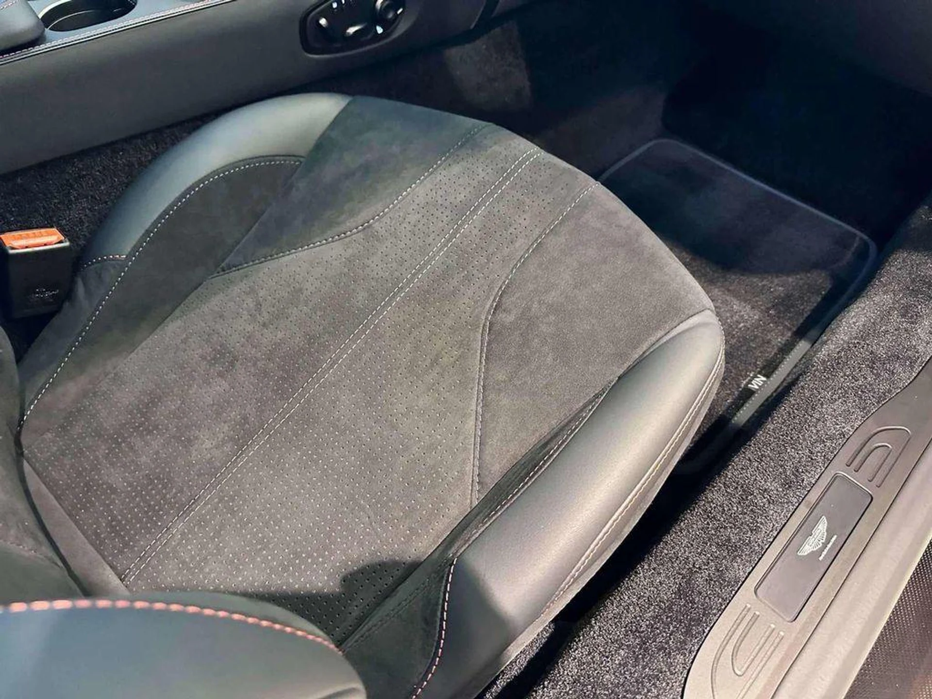 mph022_465910833_0_GZ_3_Vp_Bgm_Bvjwy_V9_Qy_K_Oukh6_S70_77db633d7e