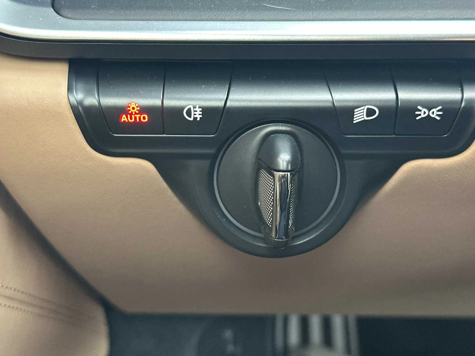 mph022_469416359_5abec998be78c75a36623113ffa45356x_0e4bbdc790